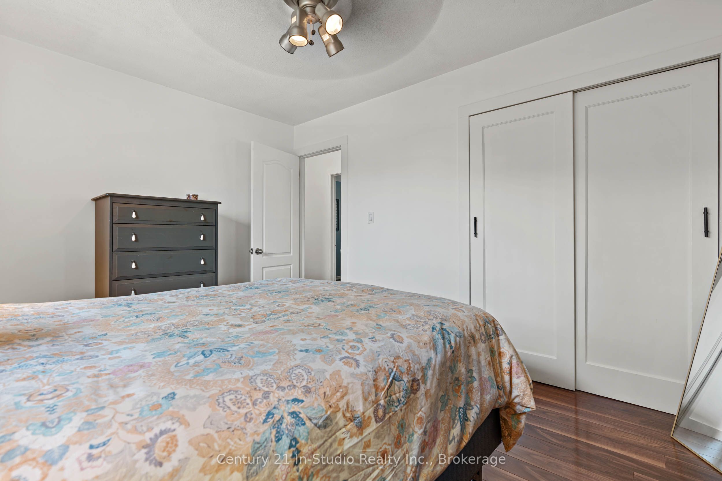 1065 10th Avenue E Property Photo 31