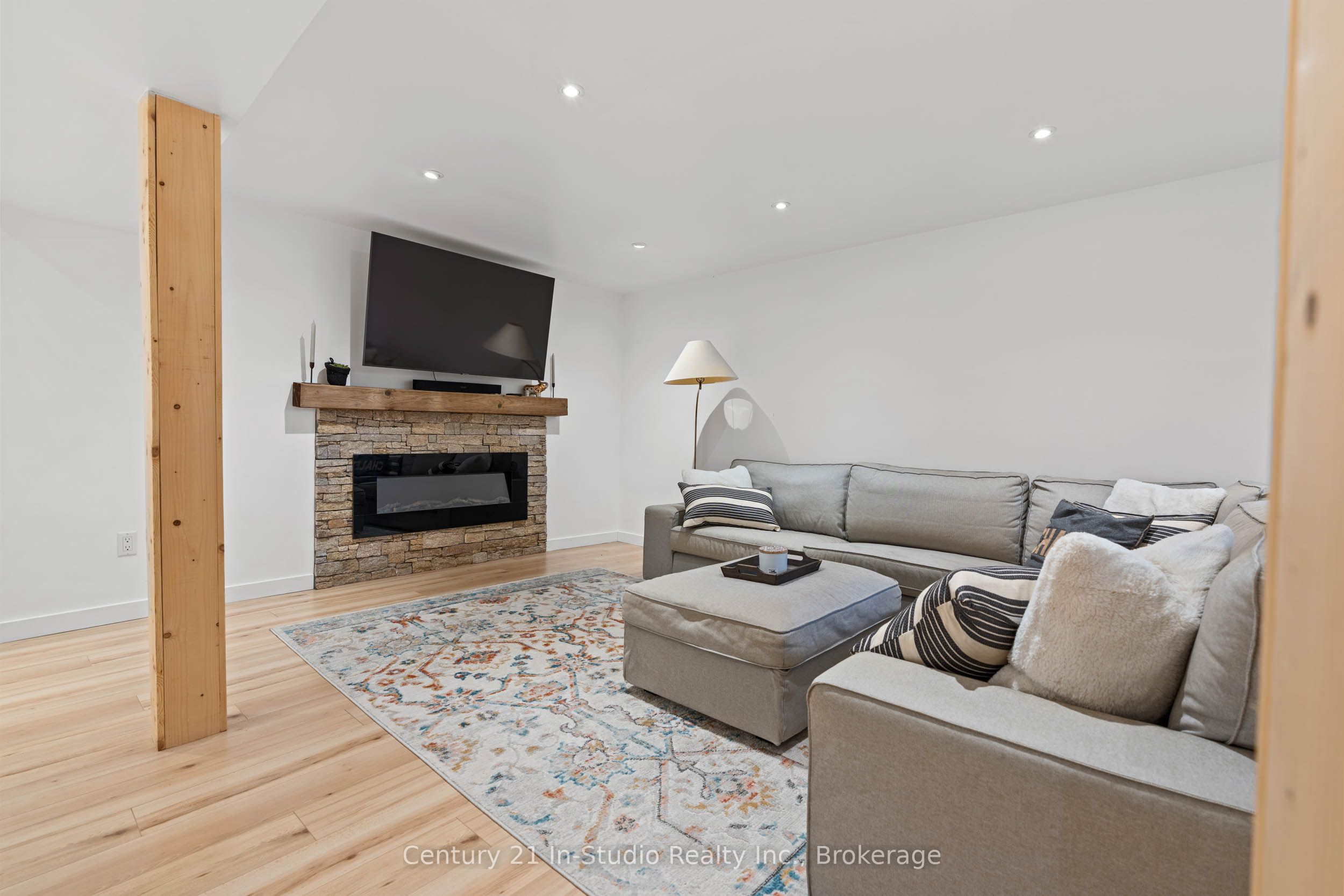 1065 10th Avenue E Property Photo 35