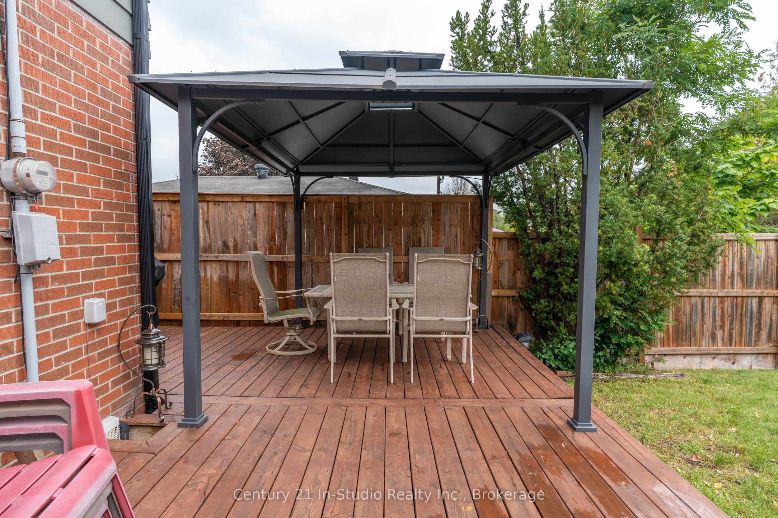 1065 10th Avenue E Property Photo 42