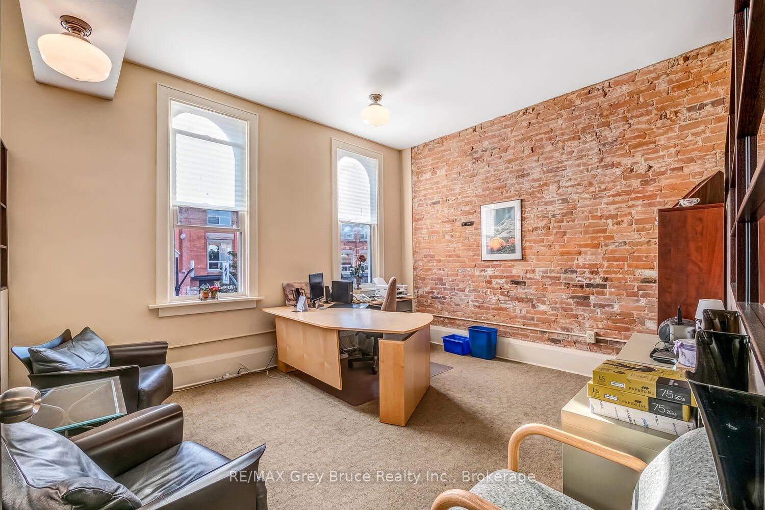 958 2nd Avenue E Property Photo 32