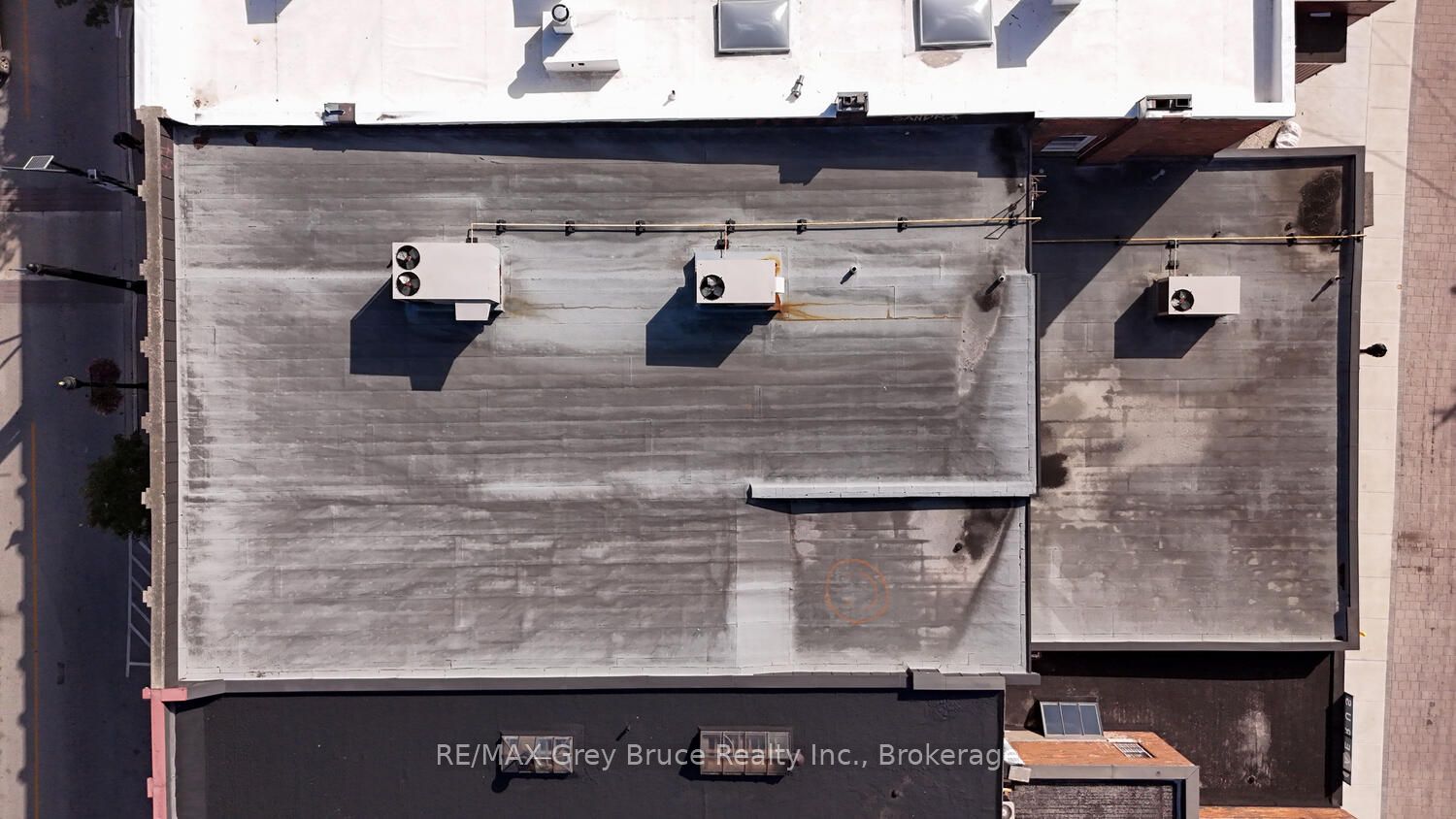 958 2nd Avenue E Property Photo 37