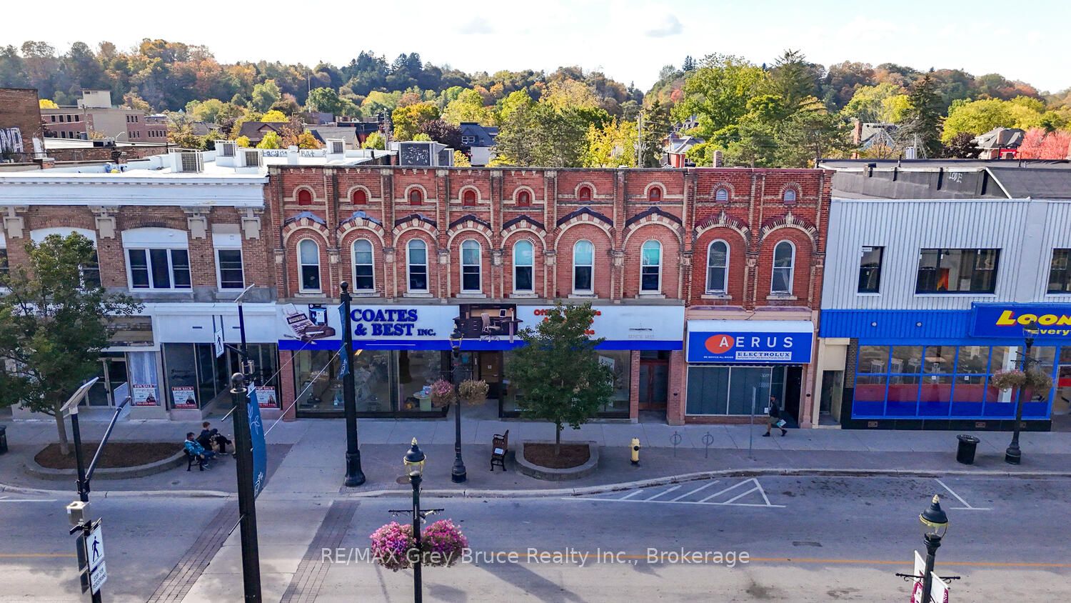 958 2nd Avenue E Property Photo 39