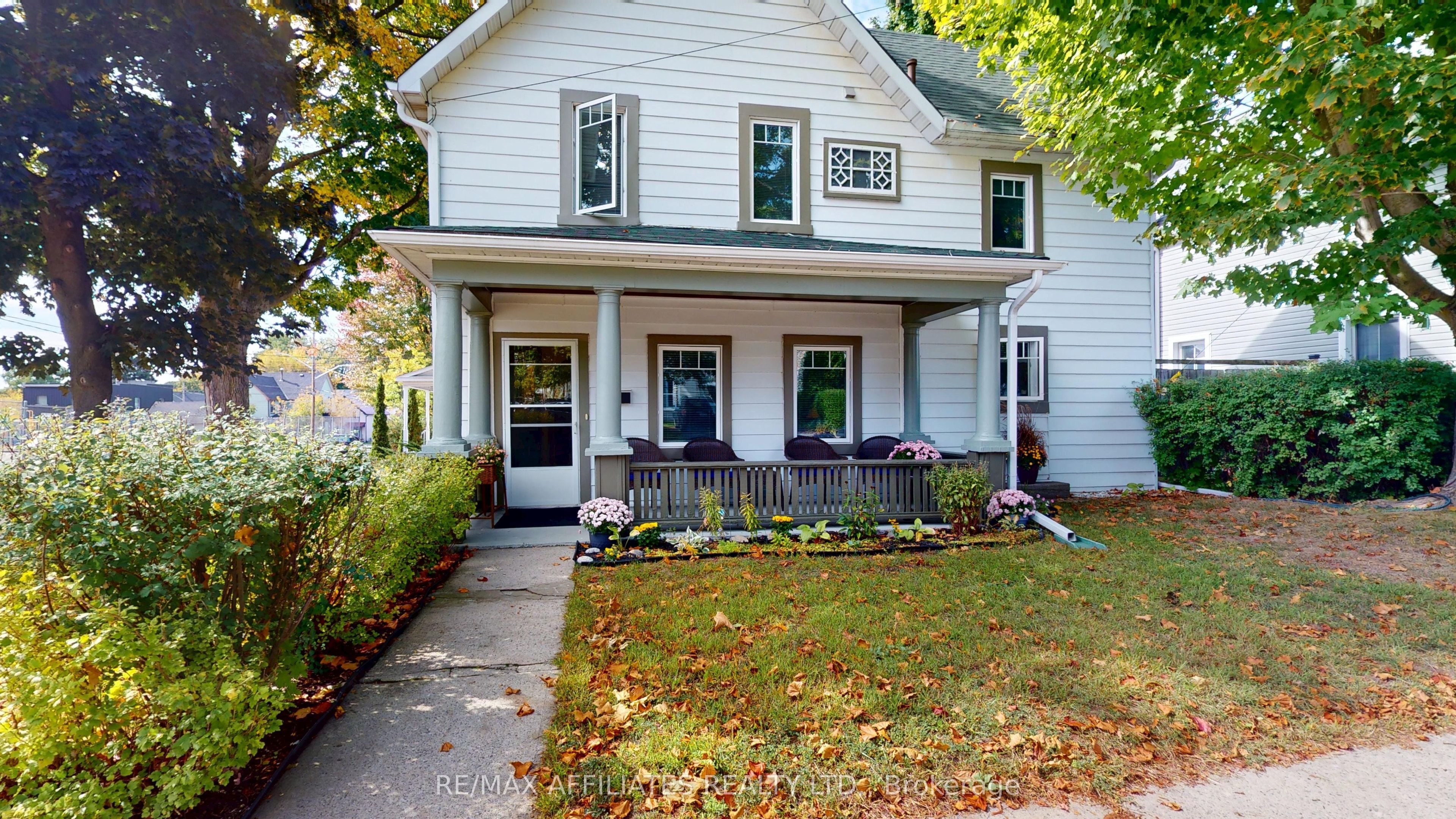 2 Daniel Street Property Photo 1