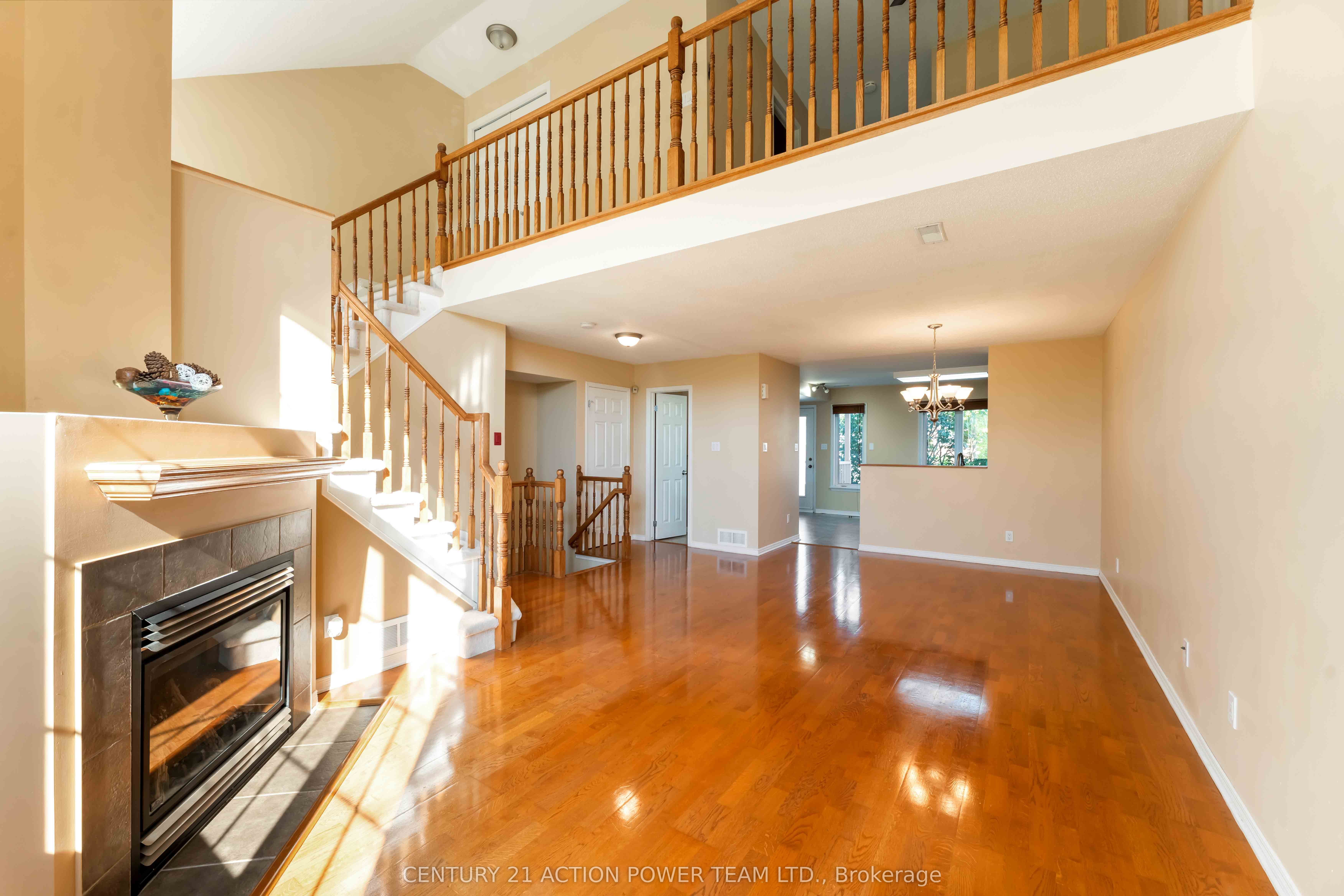 123 Gatestone Private 13 Property Photo 5