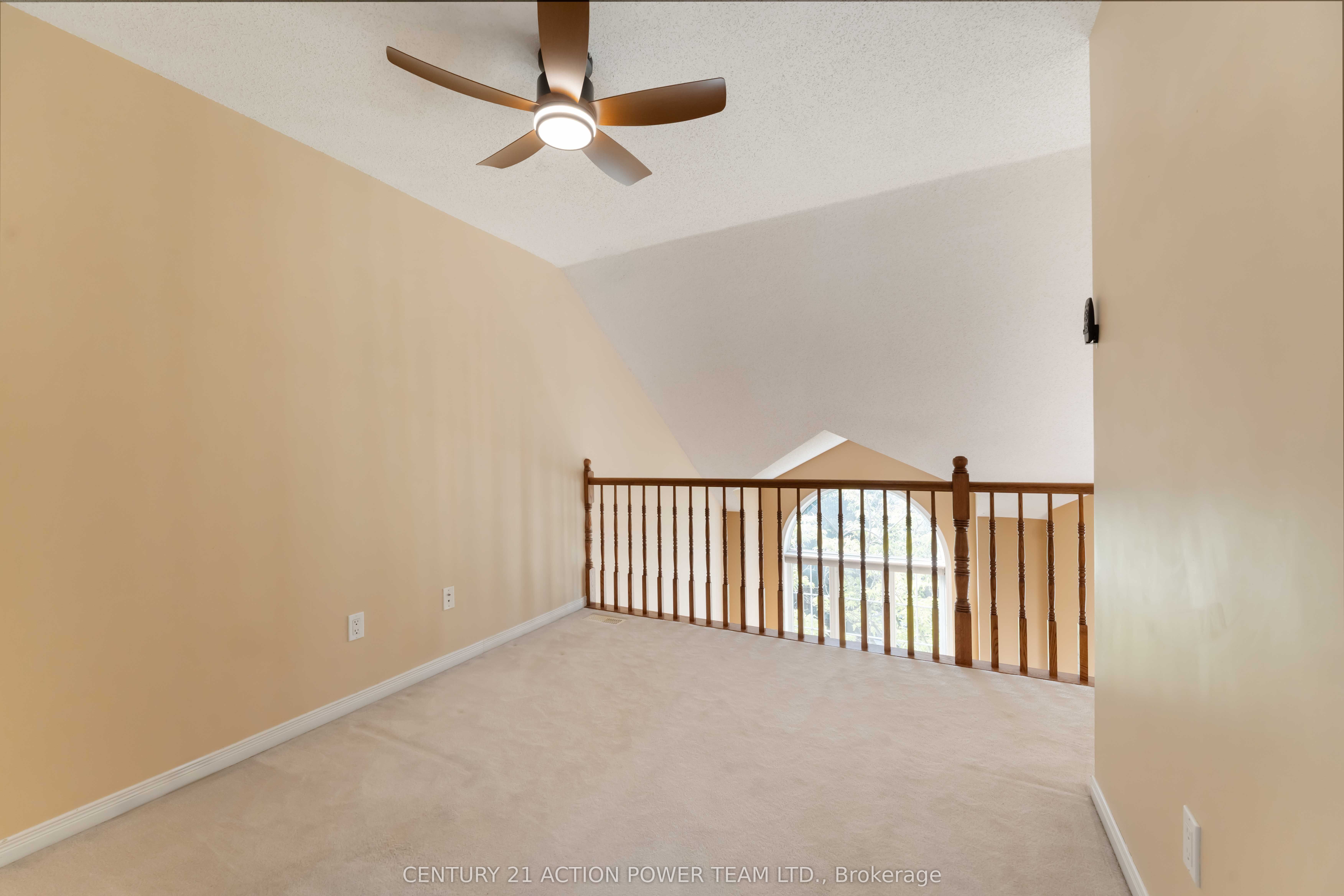 123 Gatestone Private 13 Property Photo 12