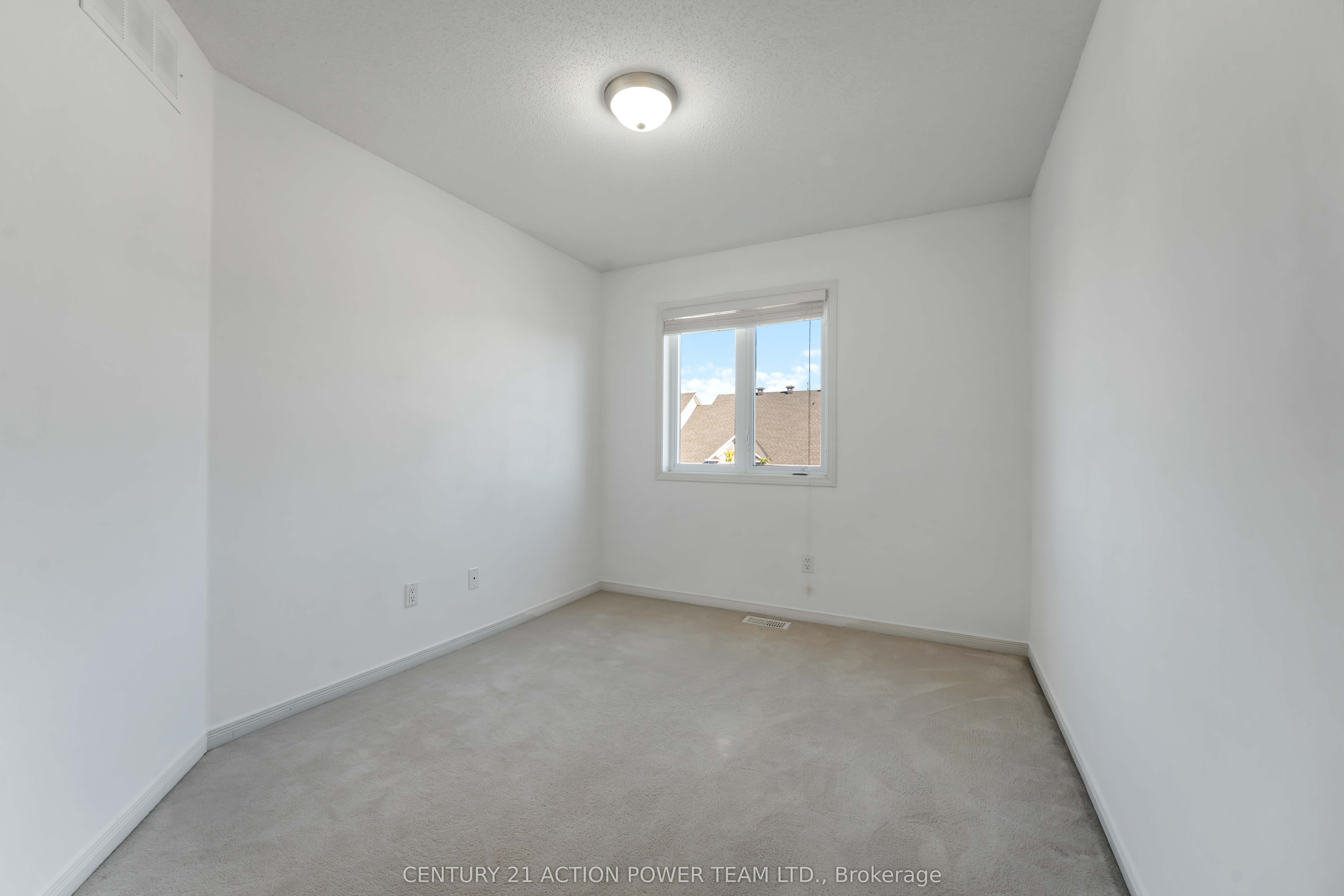 123 Gatestone Private 13 Property Photo 15