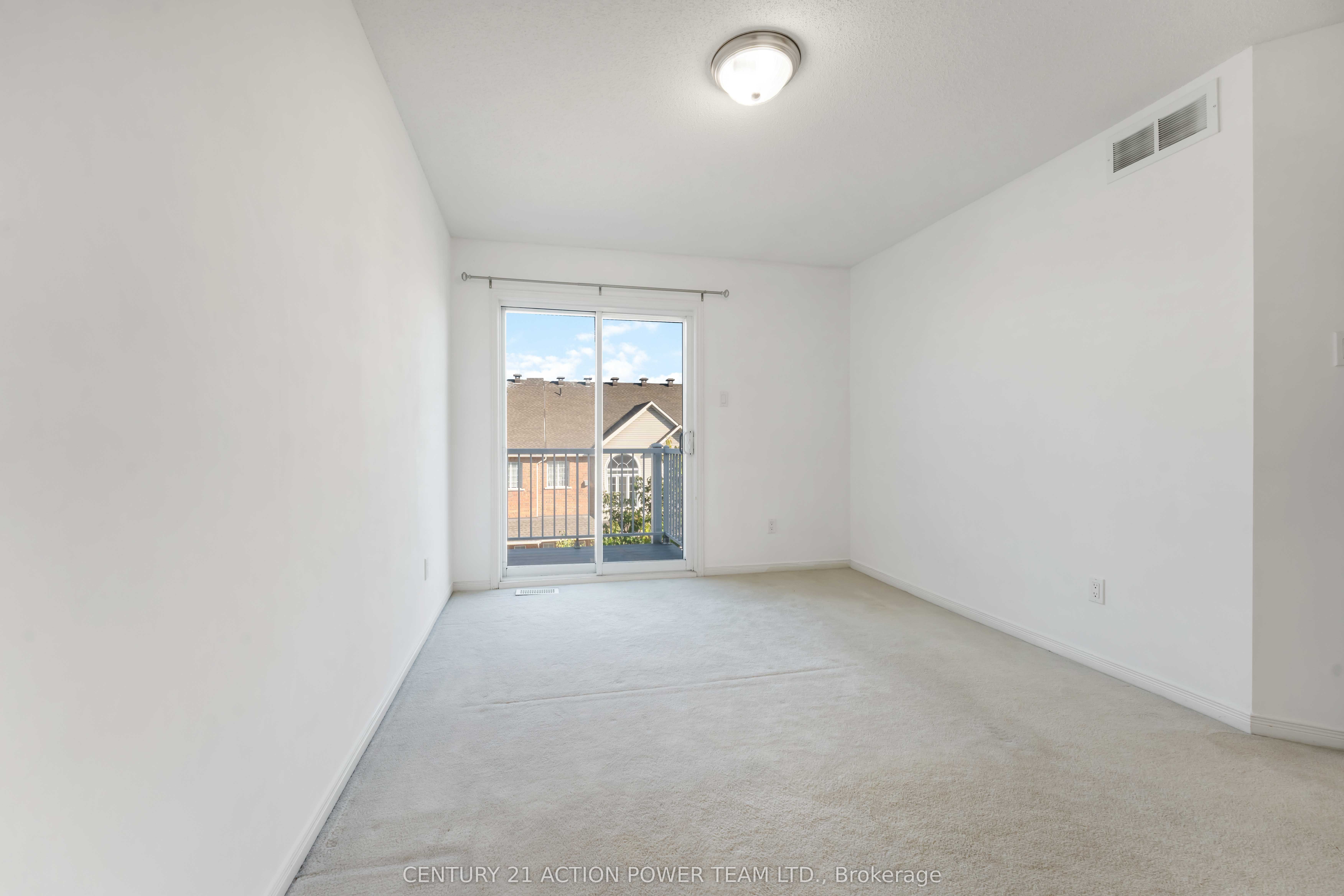 123 Gatestone Private 13 Property Photo 19