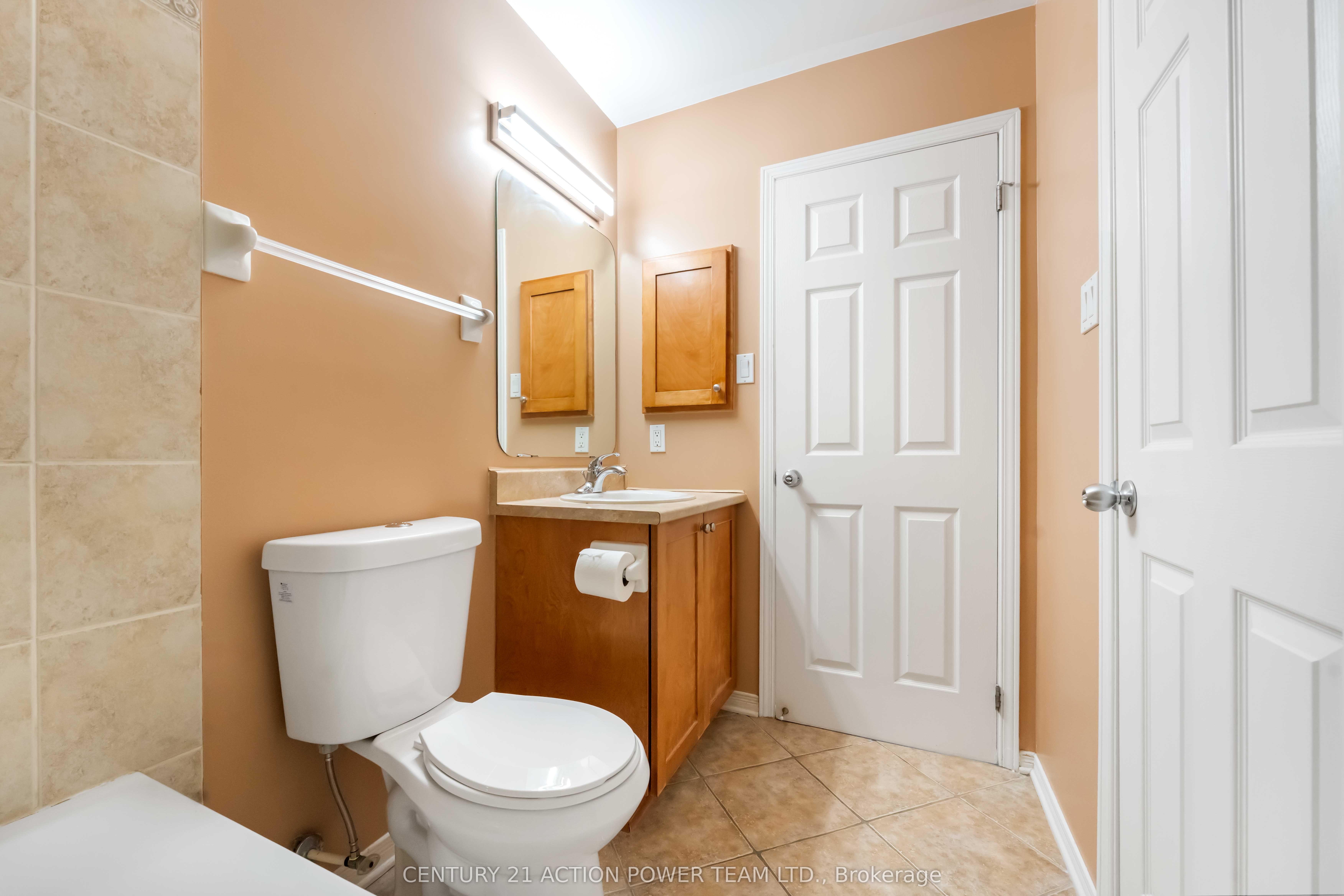 123 Gatestone Private 13 Property Photo 22