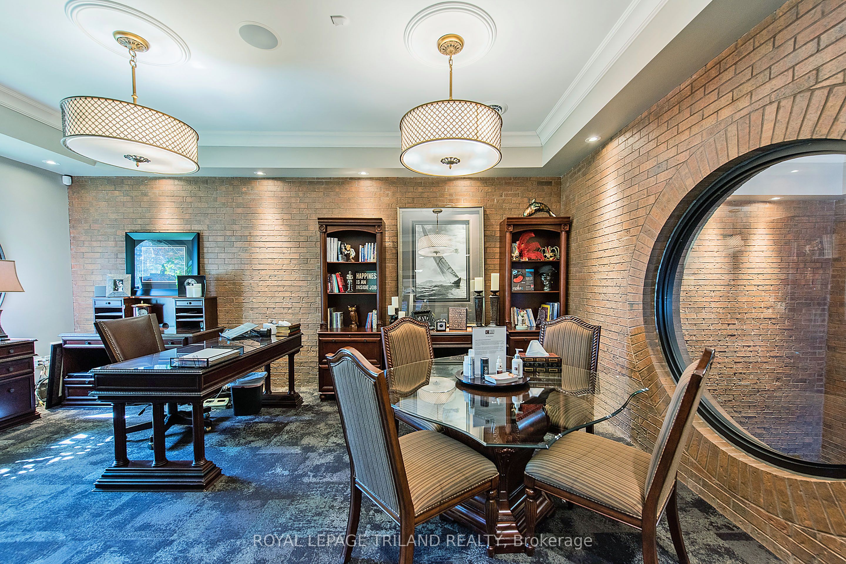 424 Waterloo St Property Photo 15