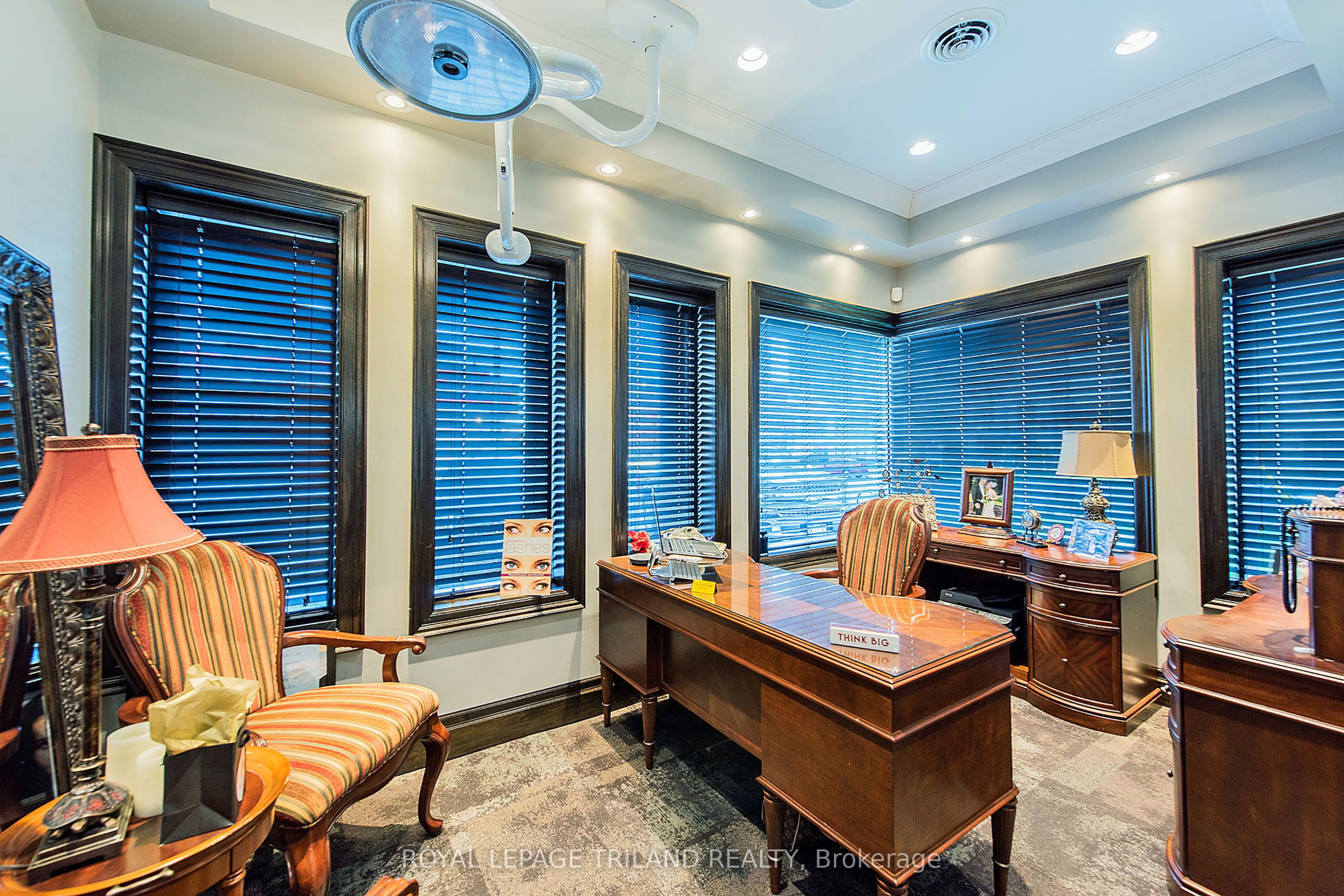 424 Waterloo St Property Photo 19