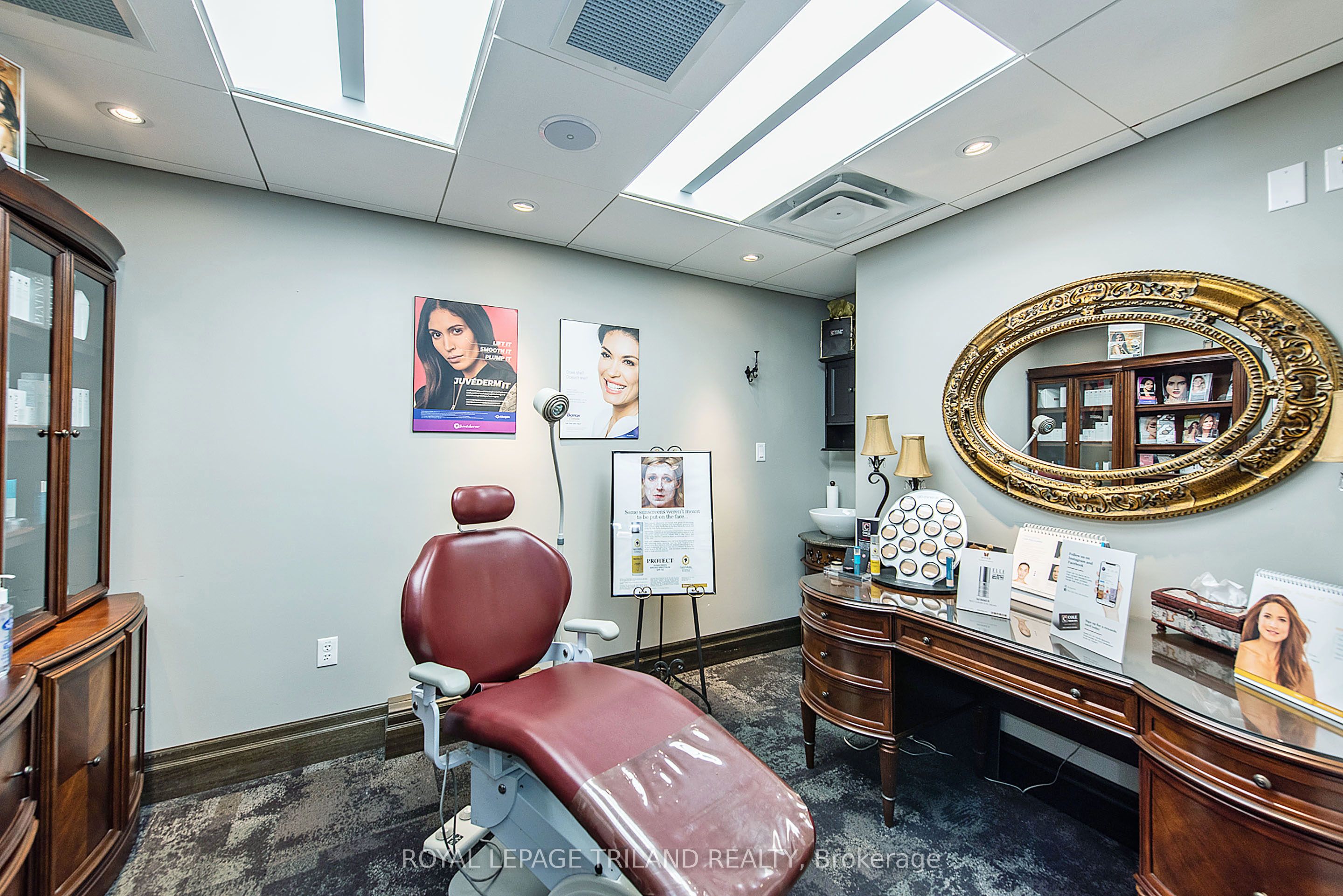 424 Waterloo St Property Photo 25