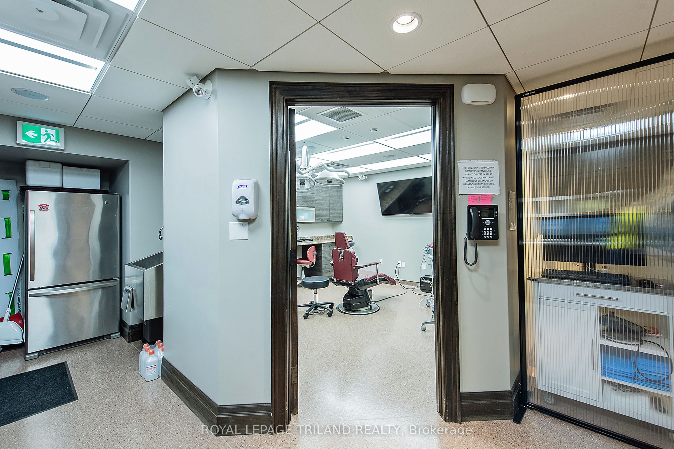 424 Waterloo St Property Photo 27