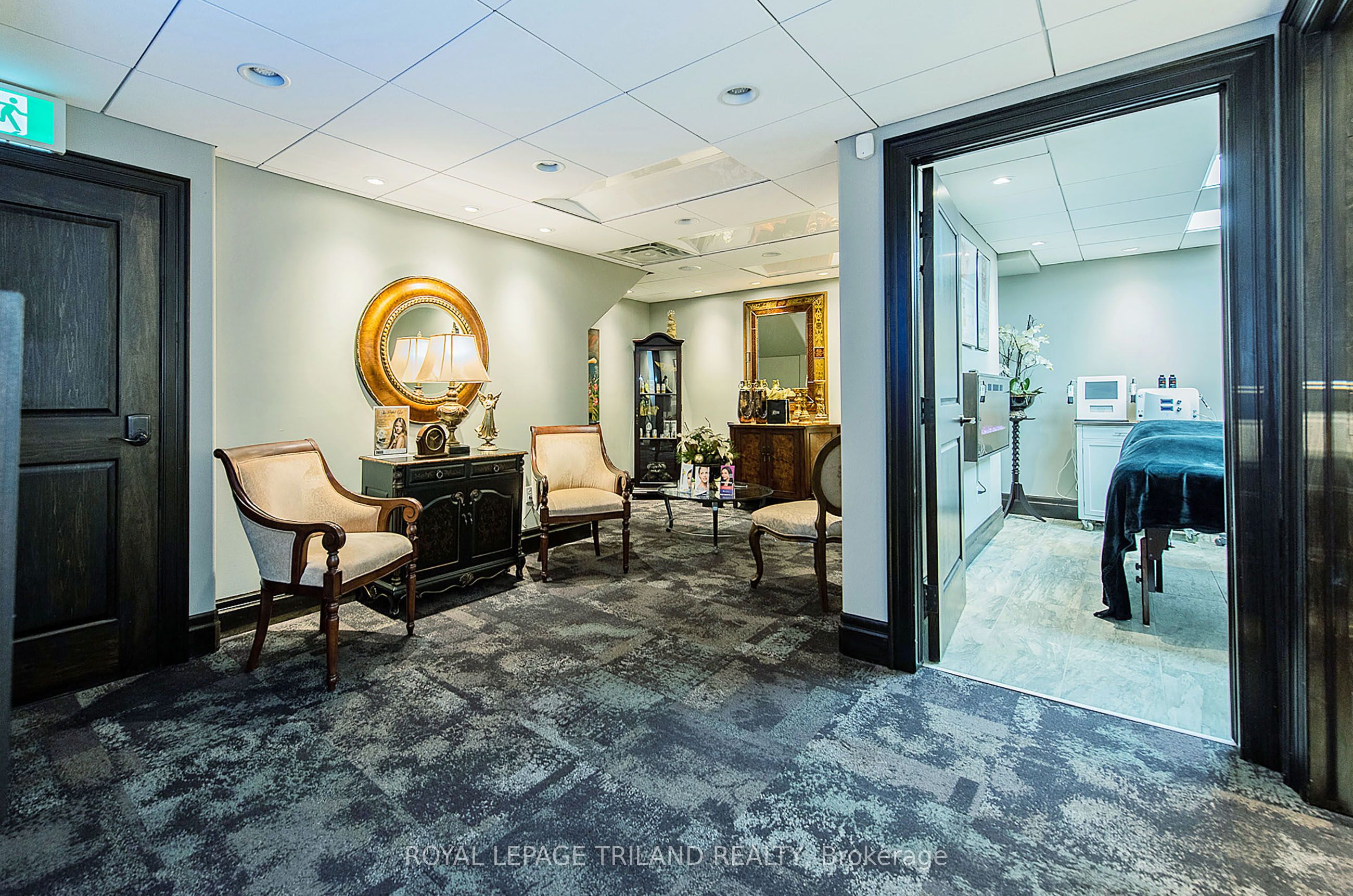 424 Waterloo St Property Photo 38