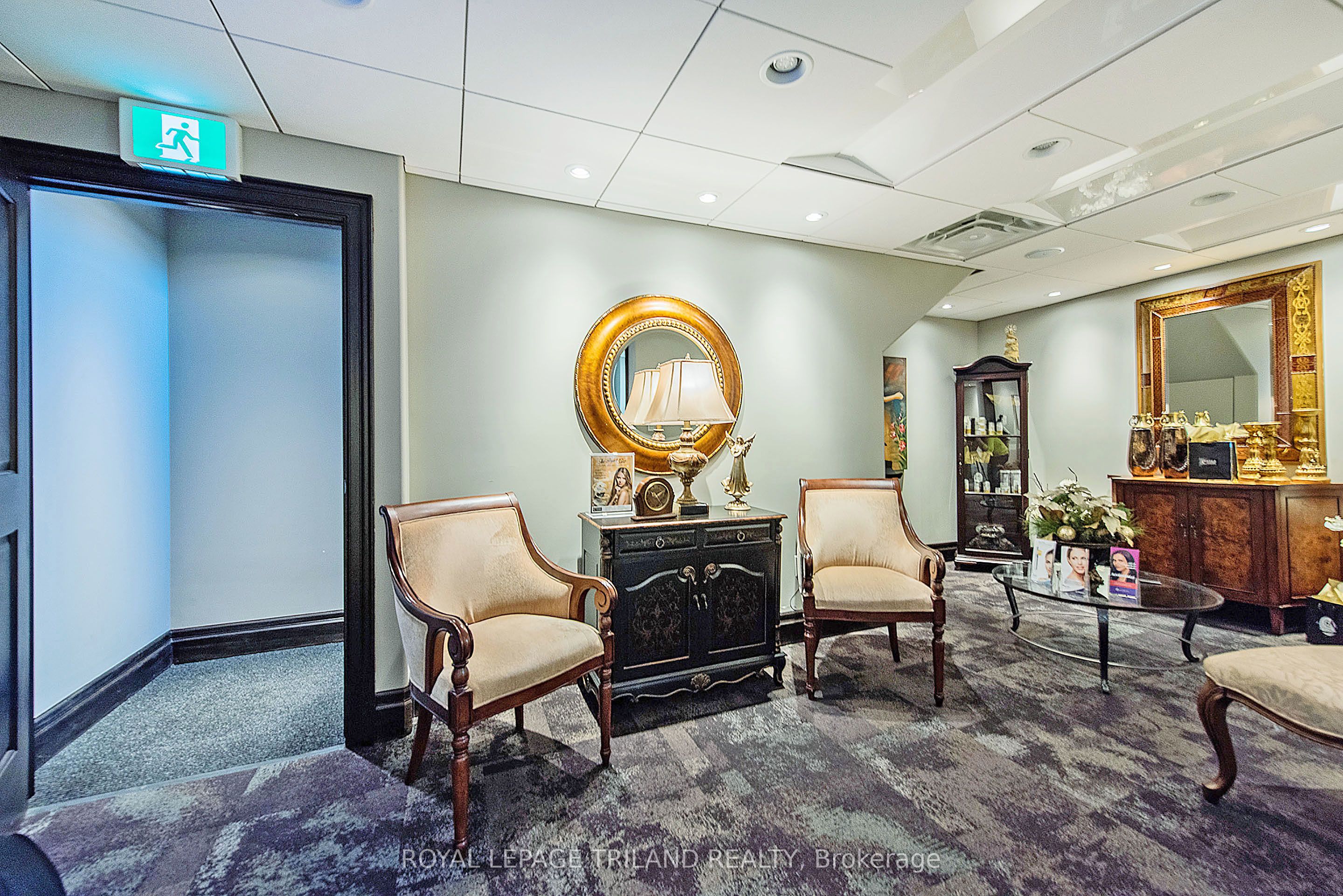 424 Waterloo St Property Photo 41