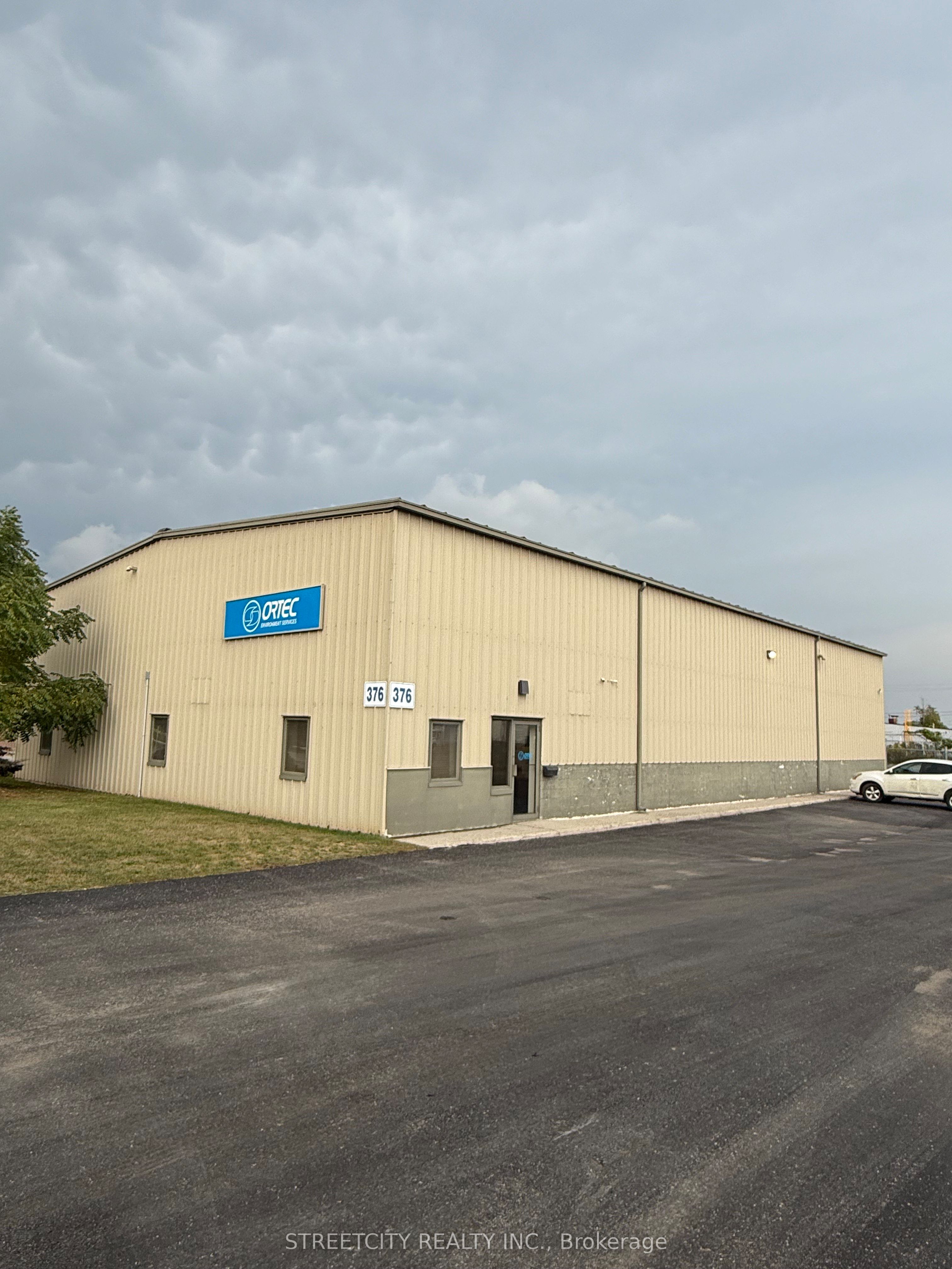 376 Sovereign Road Property Photo 1