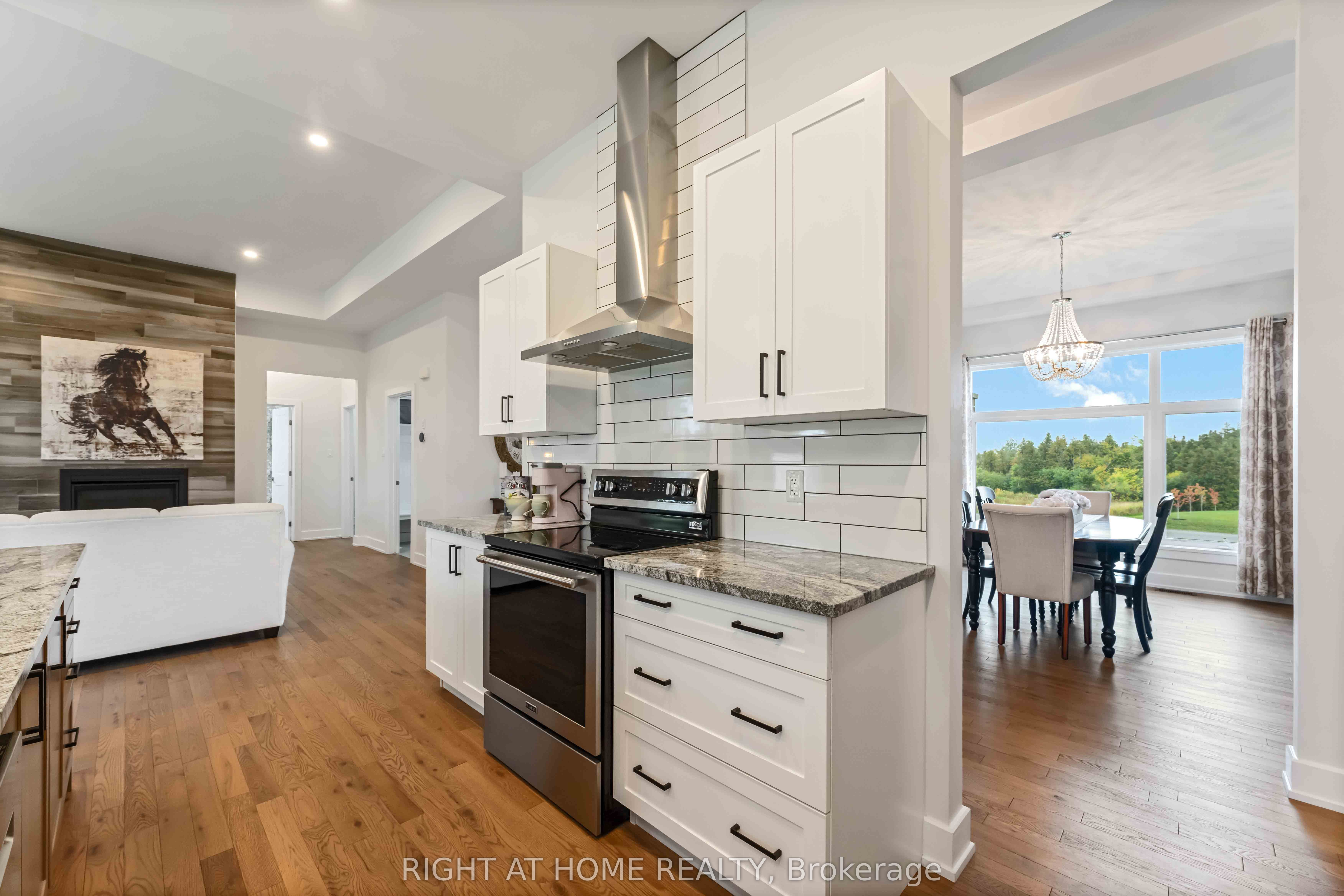 408 Gaelic Glen Ridge Property Photo 11