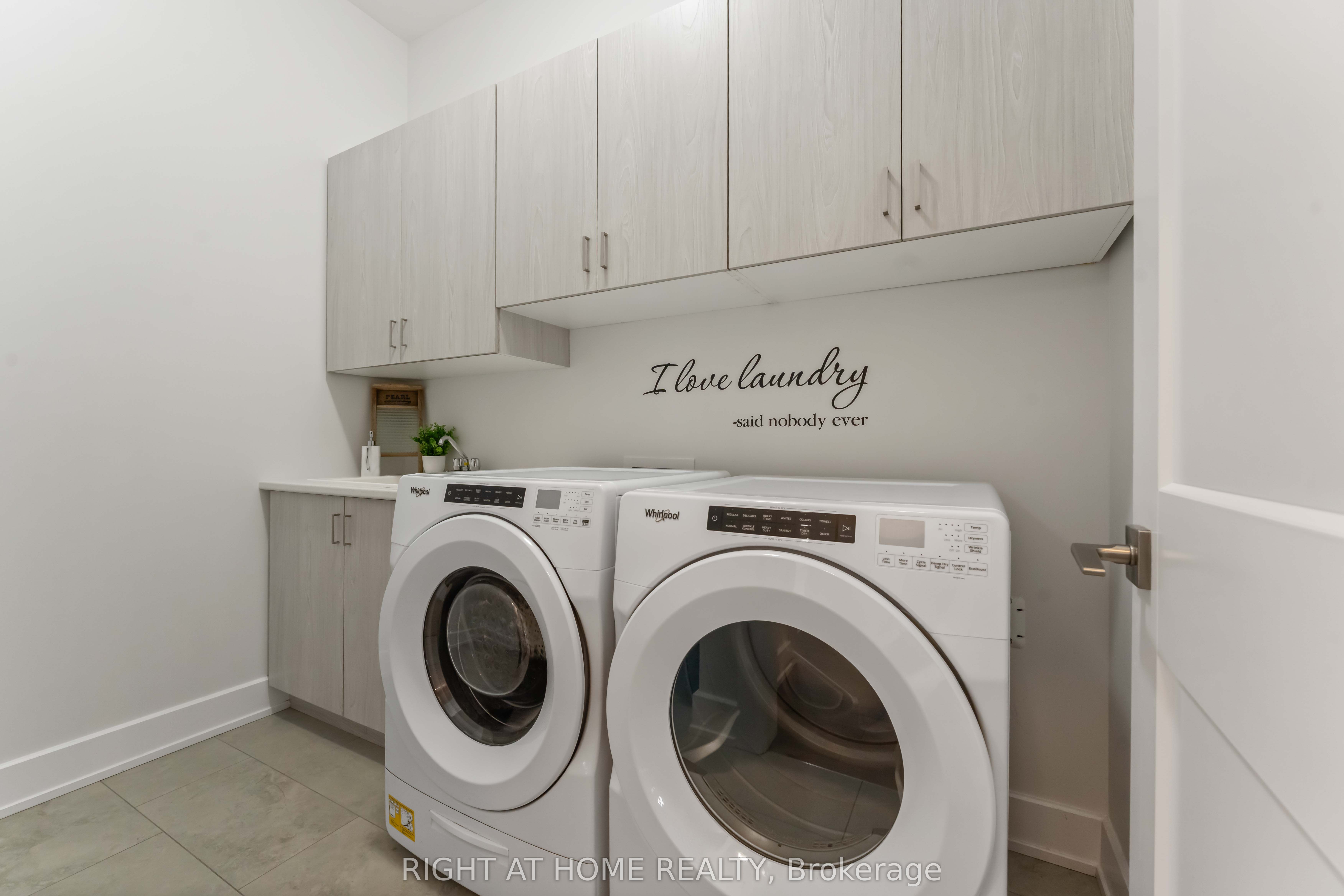 408 Gaelic Glen Ridge Property Photo 29