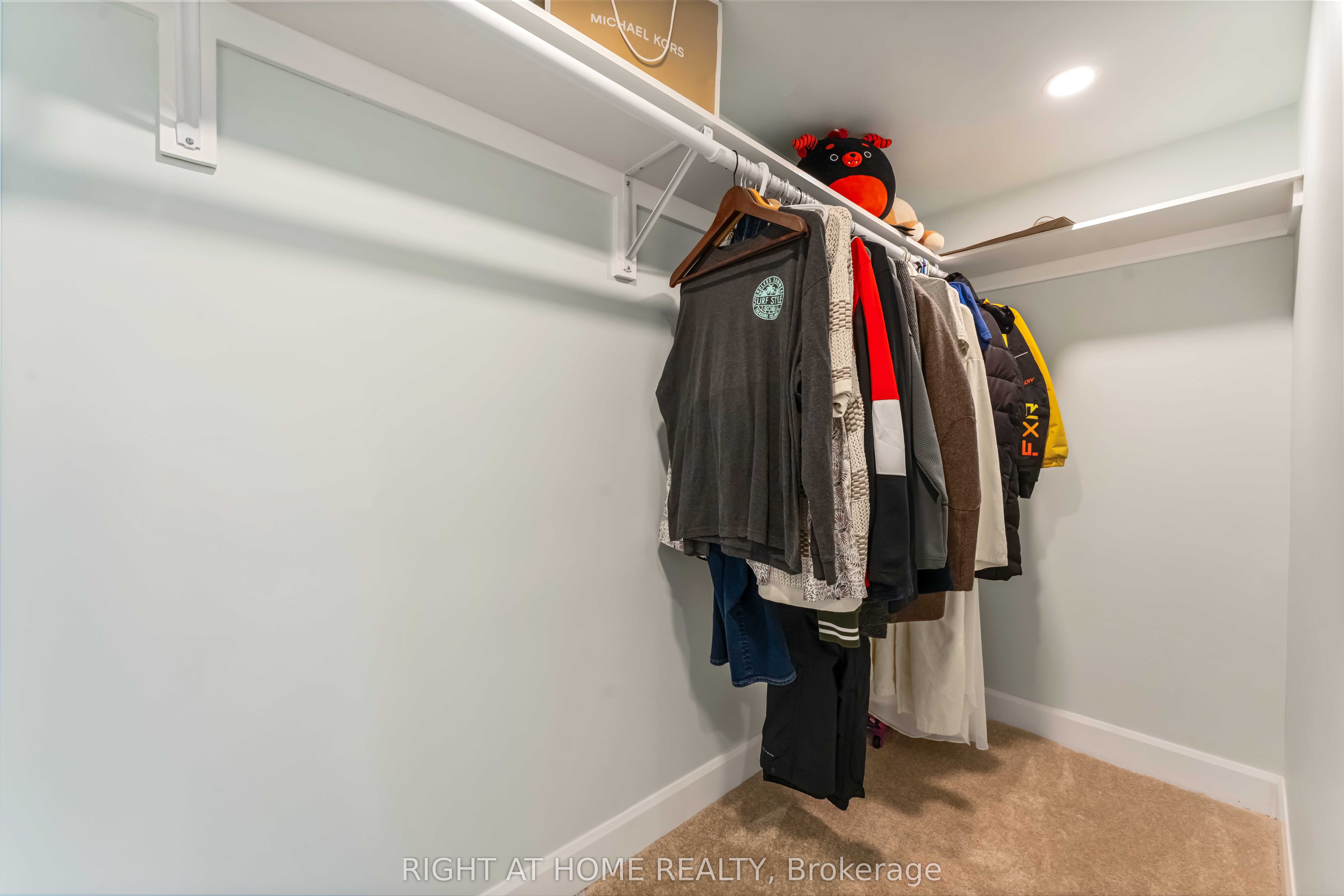 408 Gaelic Glen Ridge Property Photo 40