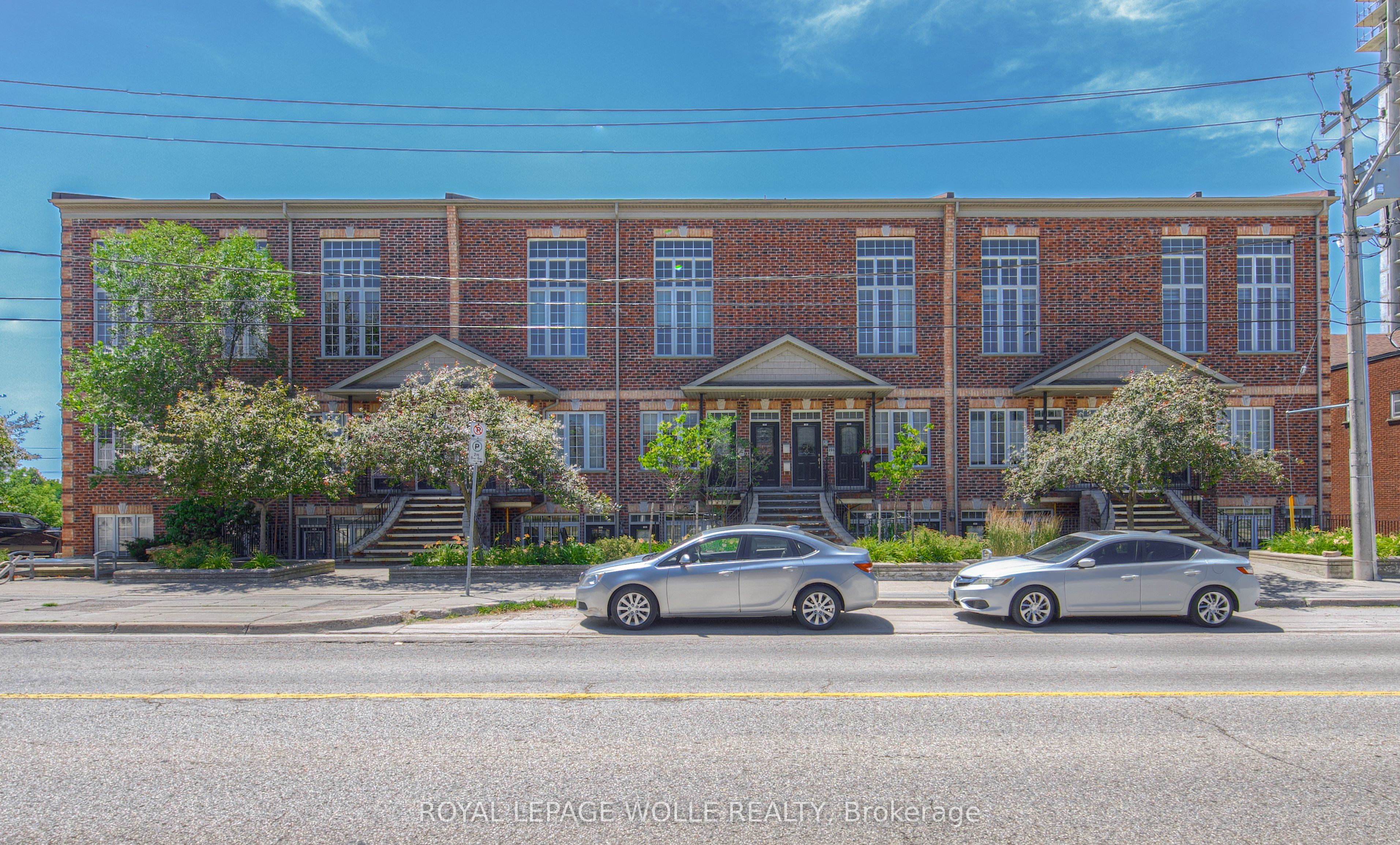 555 King Street E 109 Property Photo 1