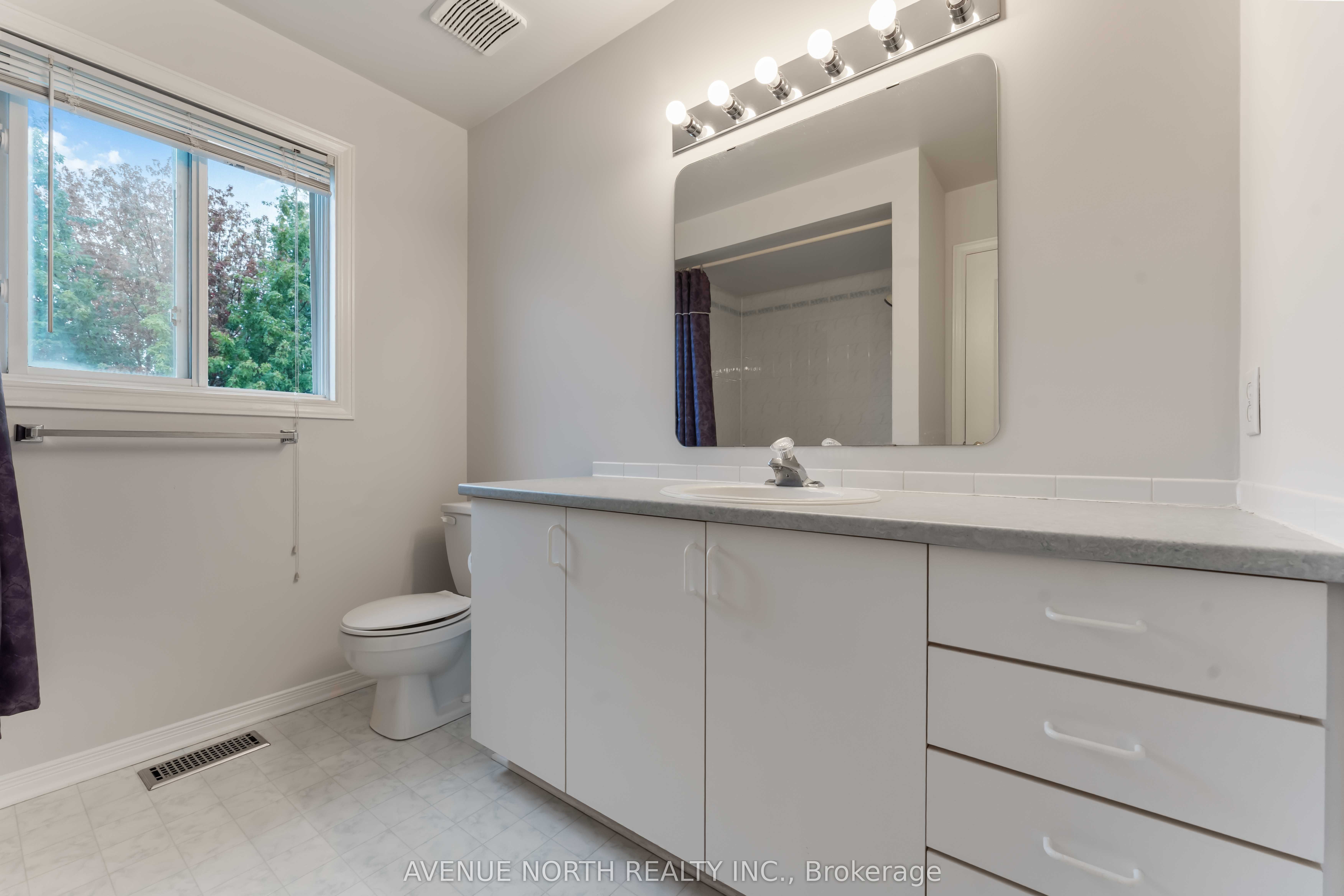 3 Windhurst Drive Property Photo 18