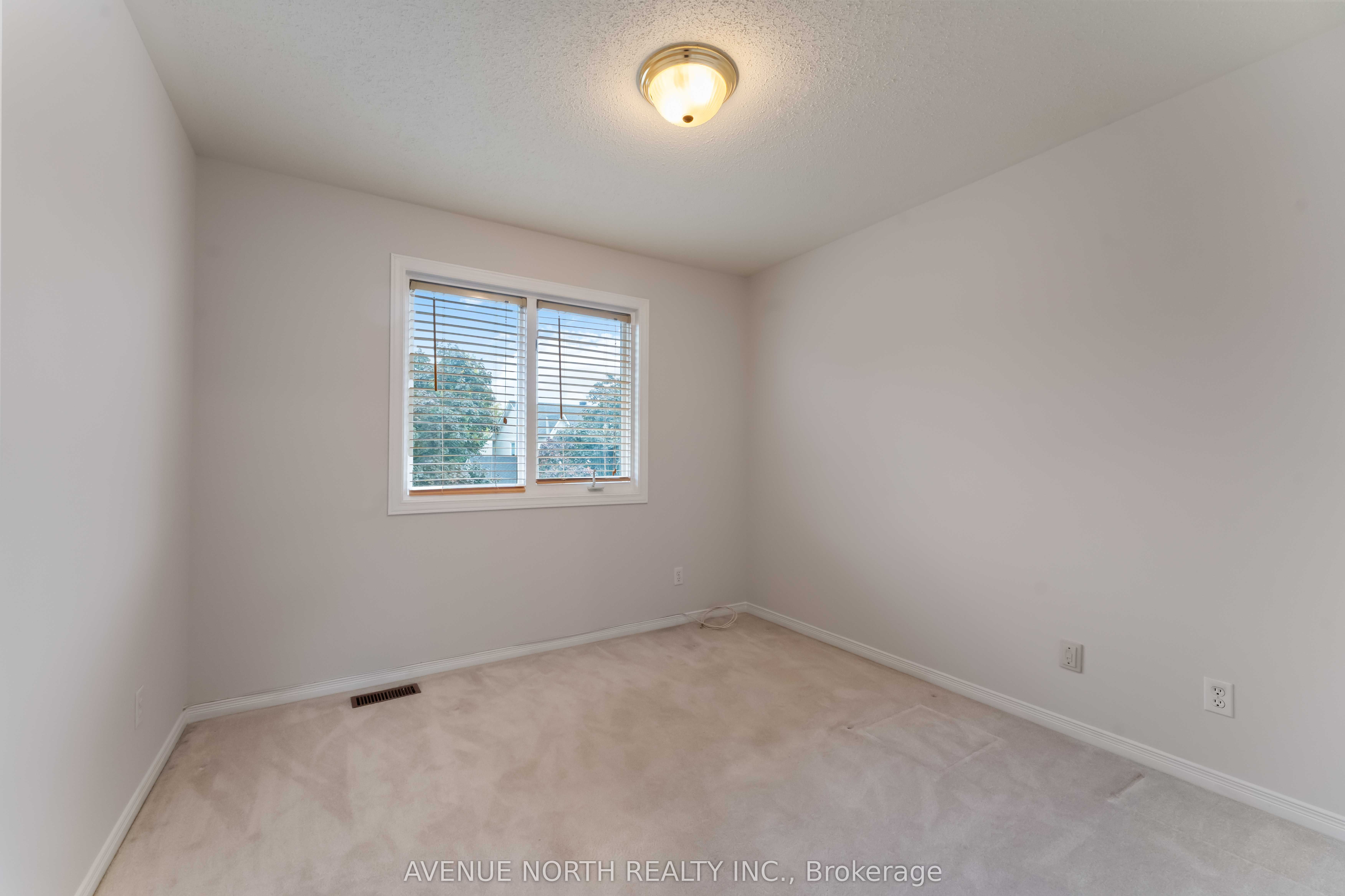 3 Windhurst Drive Property Photo 20