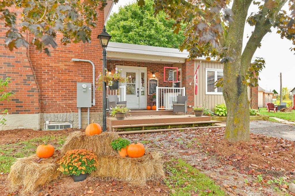 1423 Blessington Road Property Photo 4