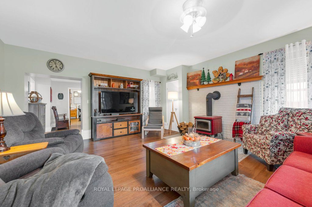 1423 Blessington Road Property Photo 13