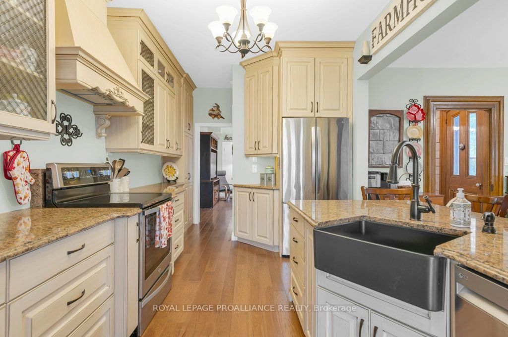 1423 Blessington Road Property Photo 18