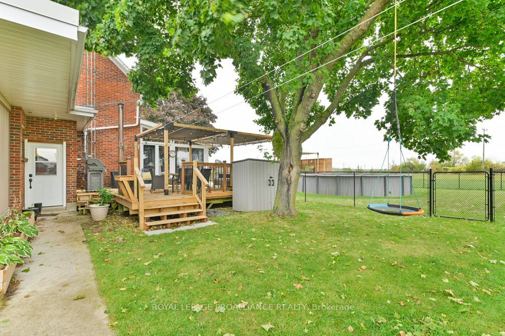 1423 Blessington Road Property Photo 28