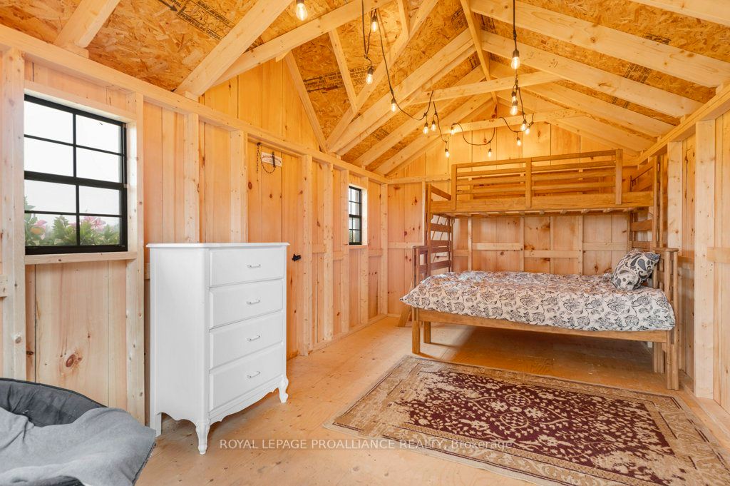 1423 Blessington Road Property Photo 32