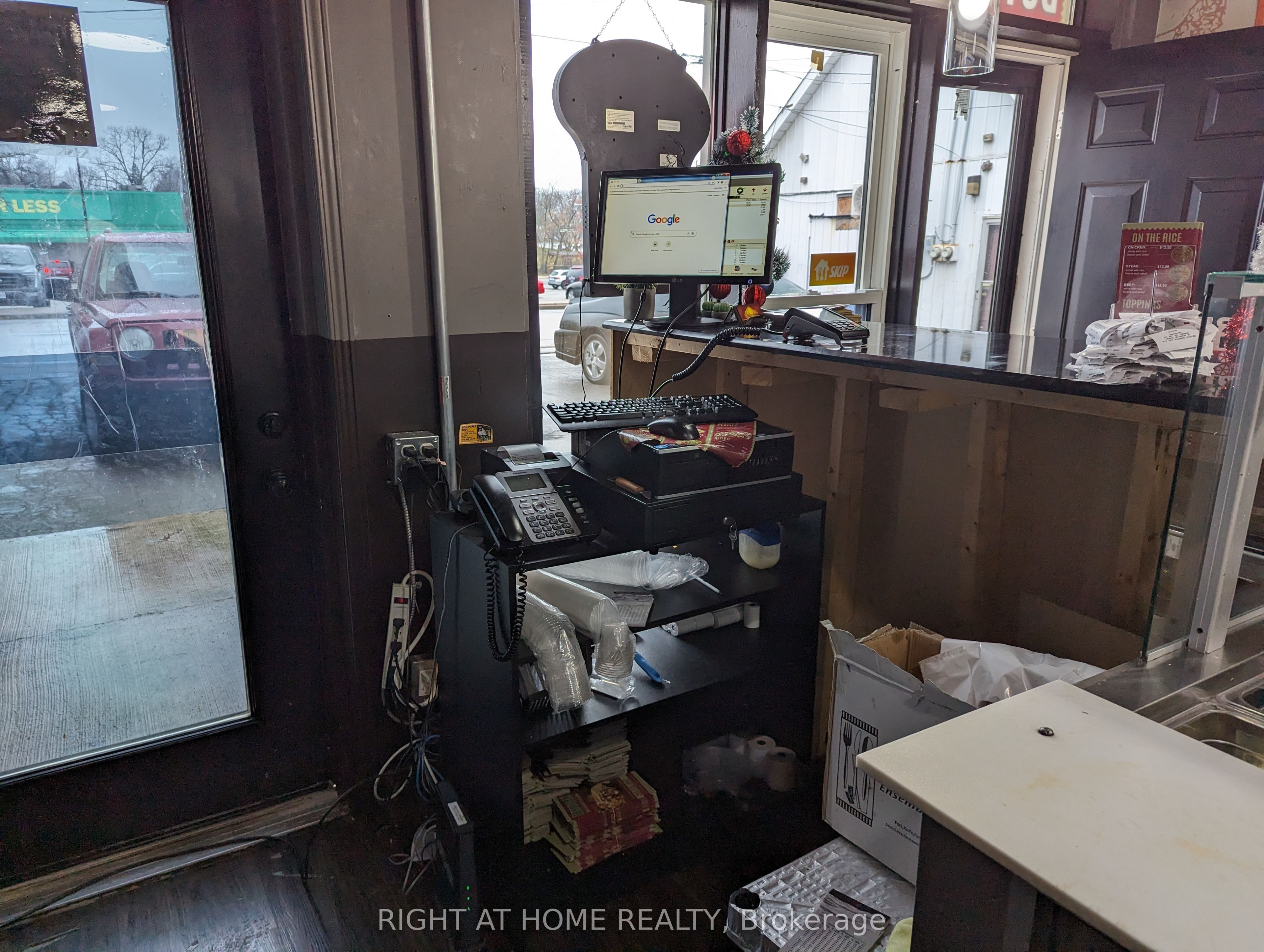 3 Mountain St Property Photo 4