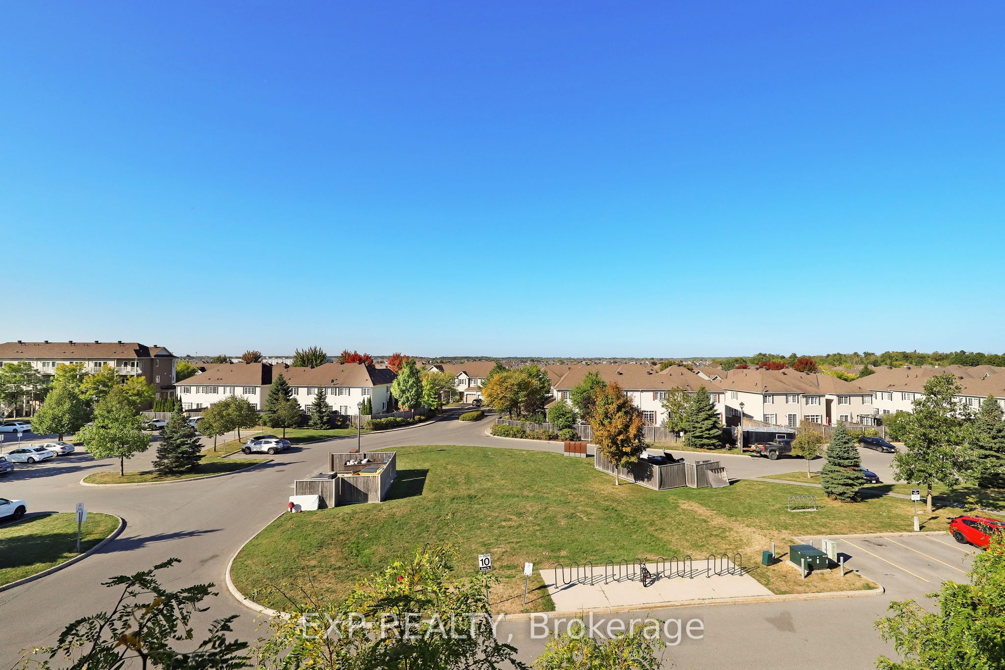 2559 Longfields Drive Property Photo 20