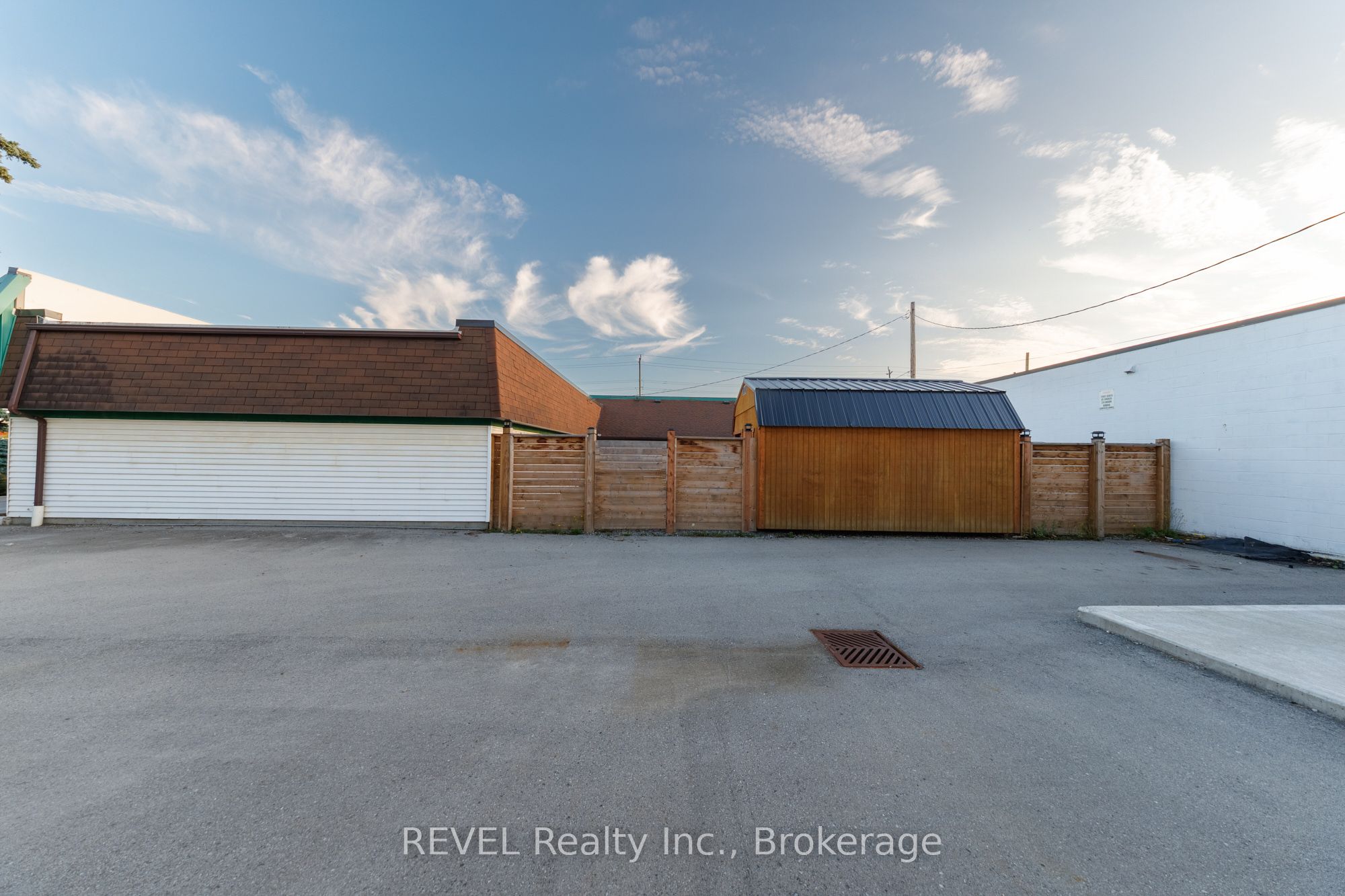 1218-1224 Garrison Road Property Photo 8