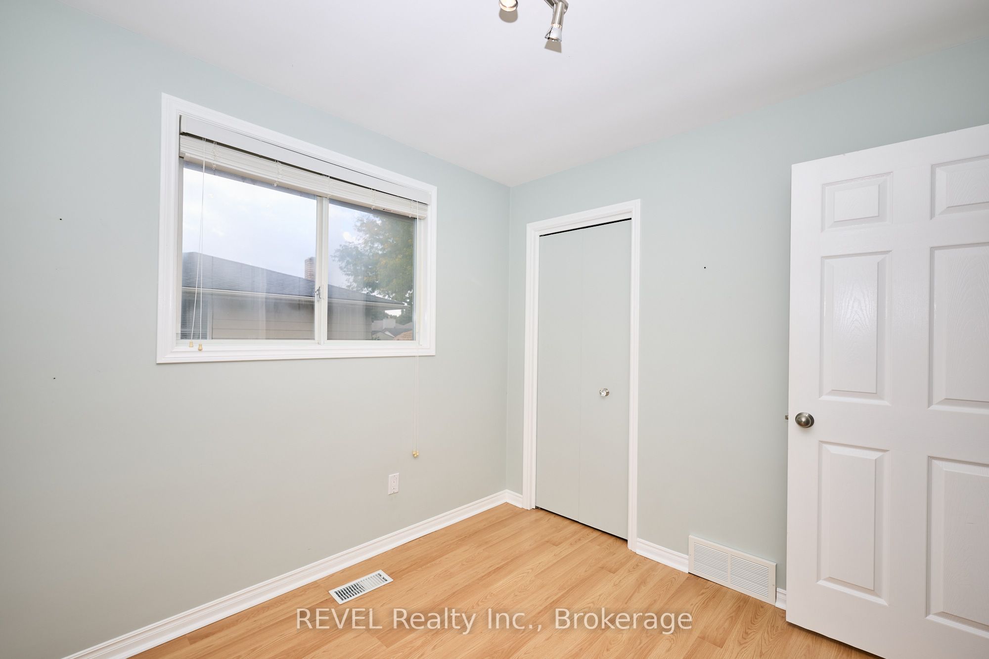 6237 Monterey Avenue Property Photo 14