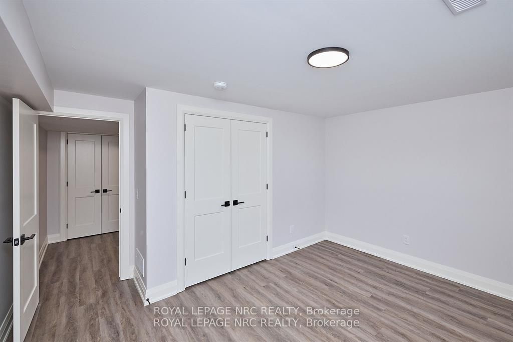 195 Hodgkins Ave Property Photo 37