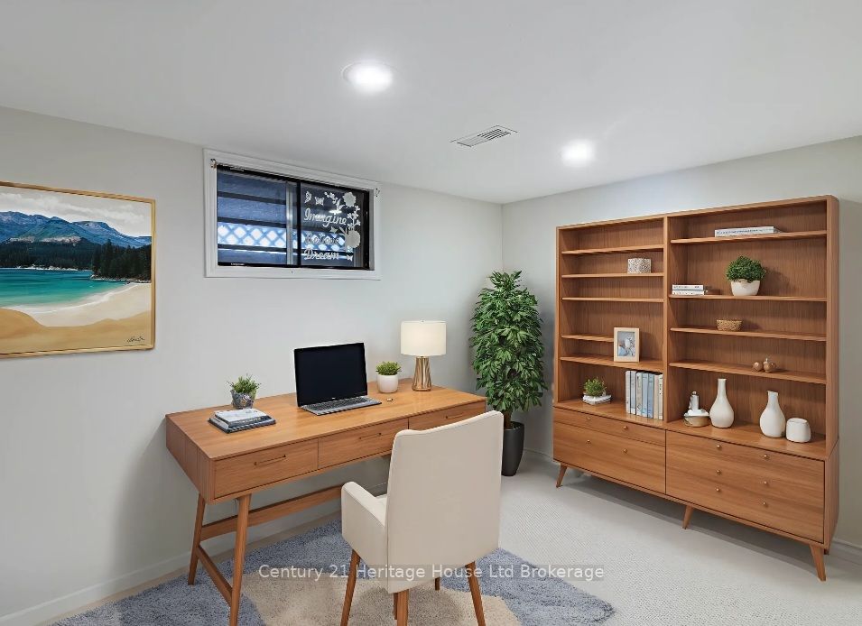 675 Miller Street Property Photo 20