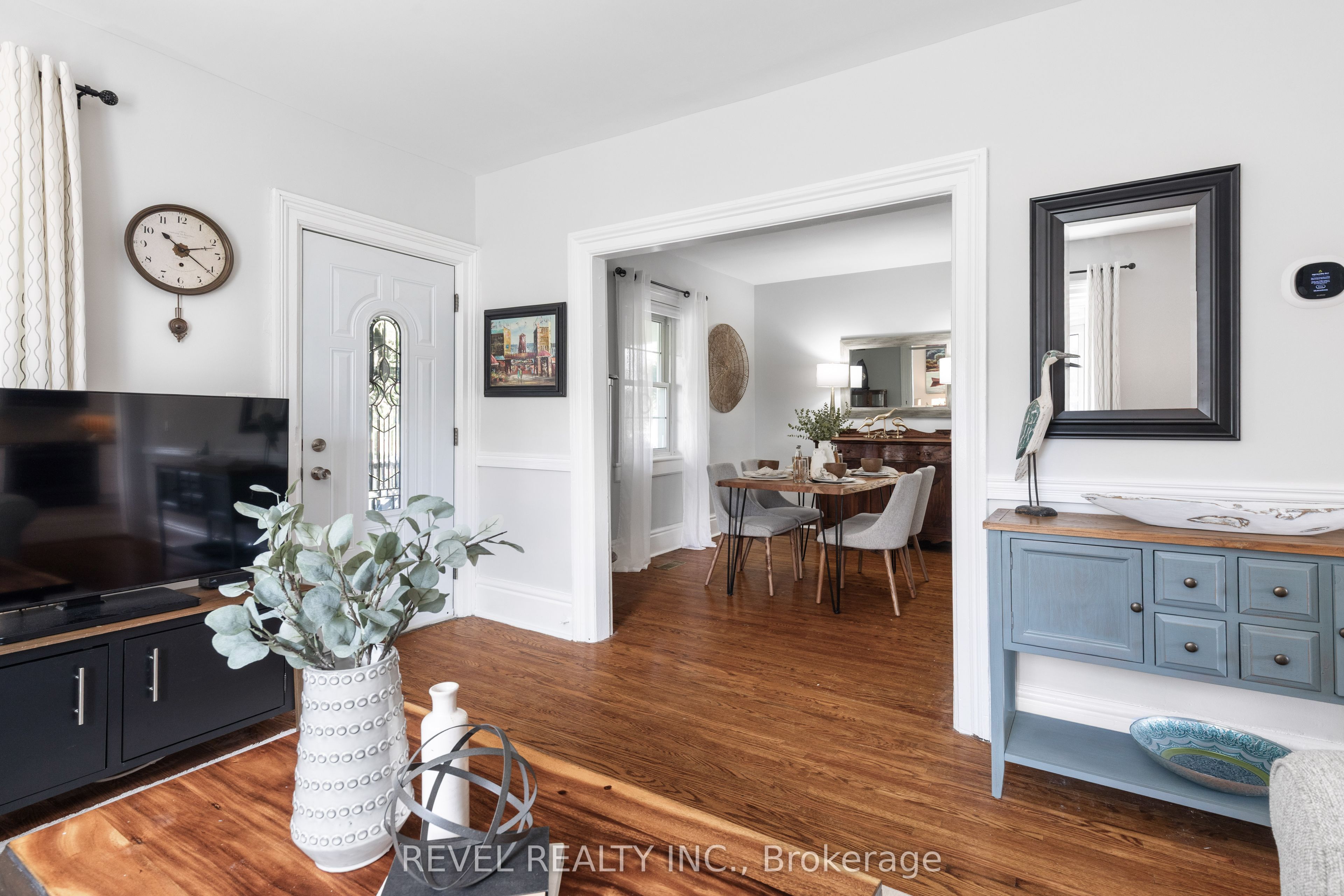 35 Glenelg Street E Property Photo 15