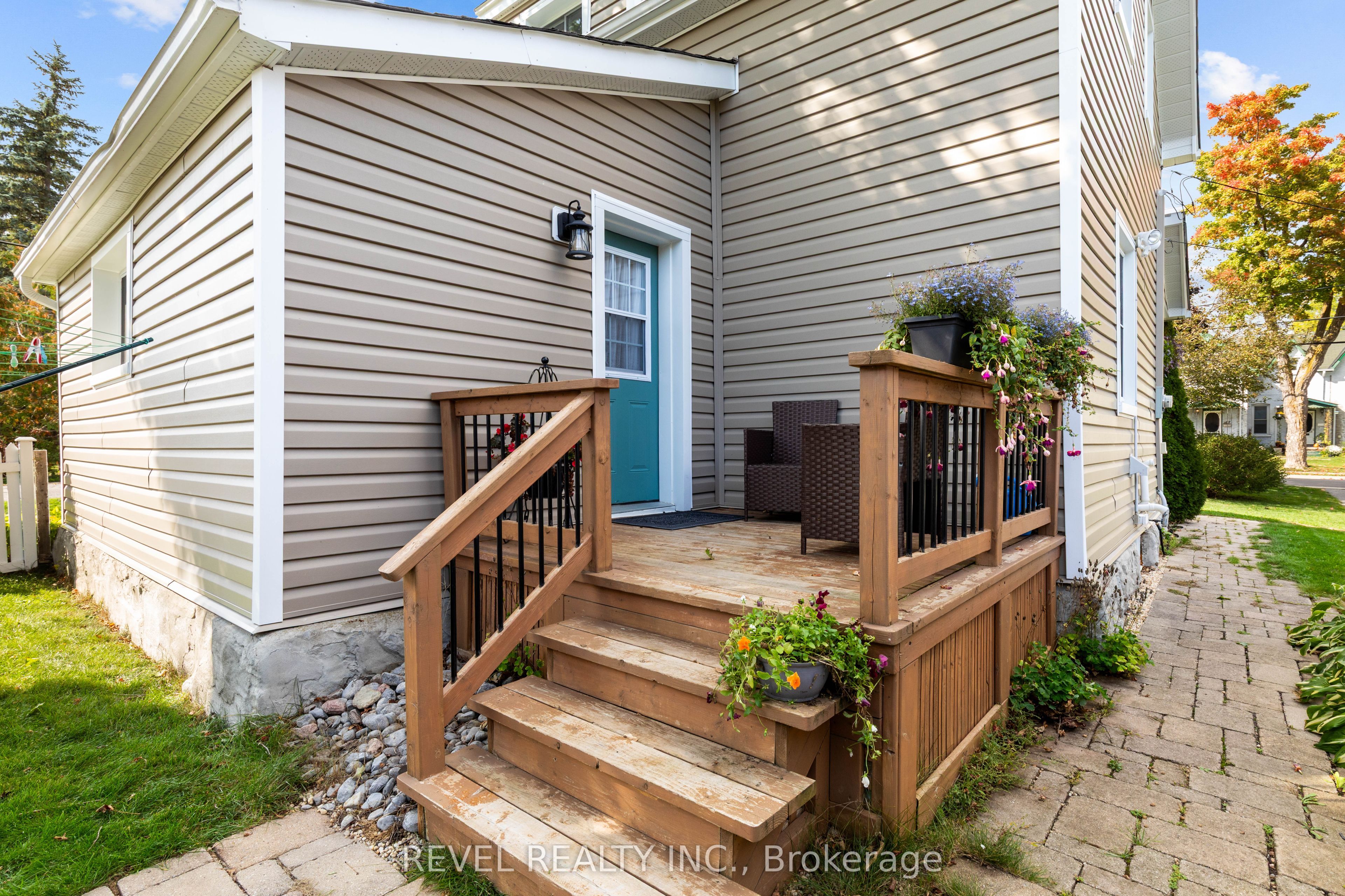 35 Glenelg Street E Property Photo 39