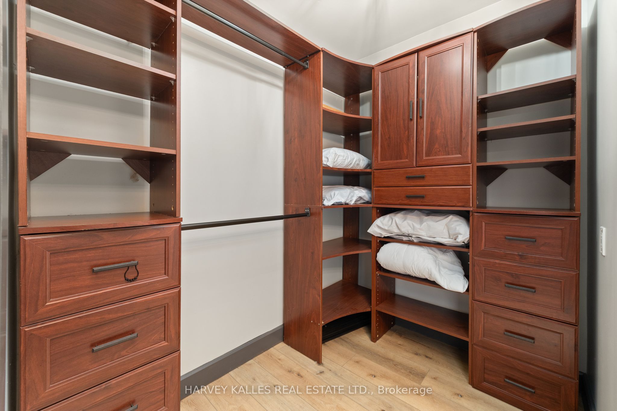 22 Demille Street Property Photo 12