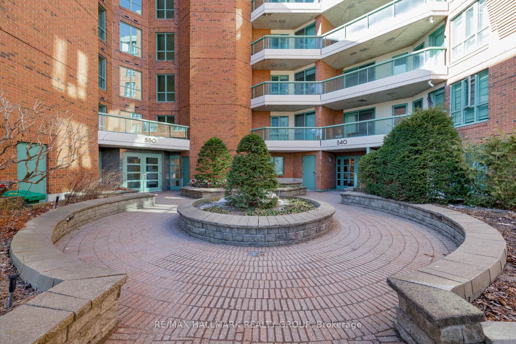 550 Cambridge Street S 307 Property Photo 2