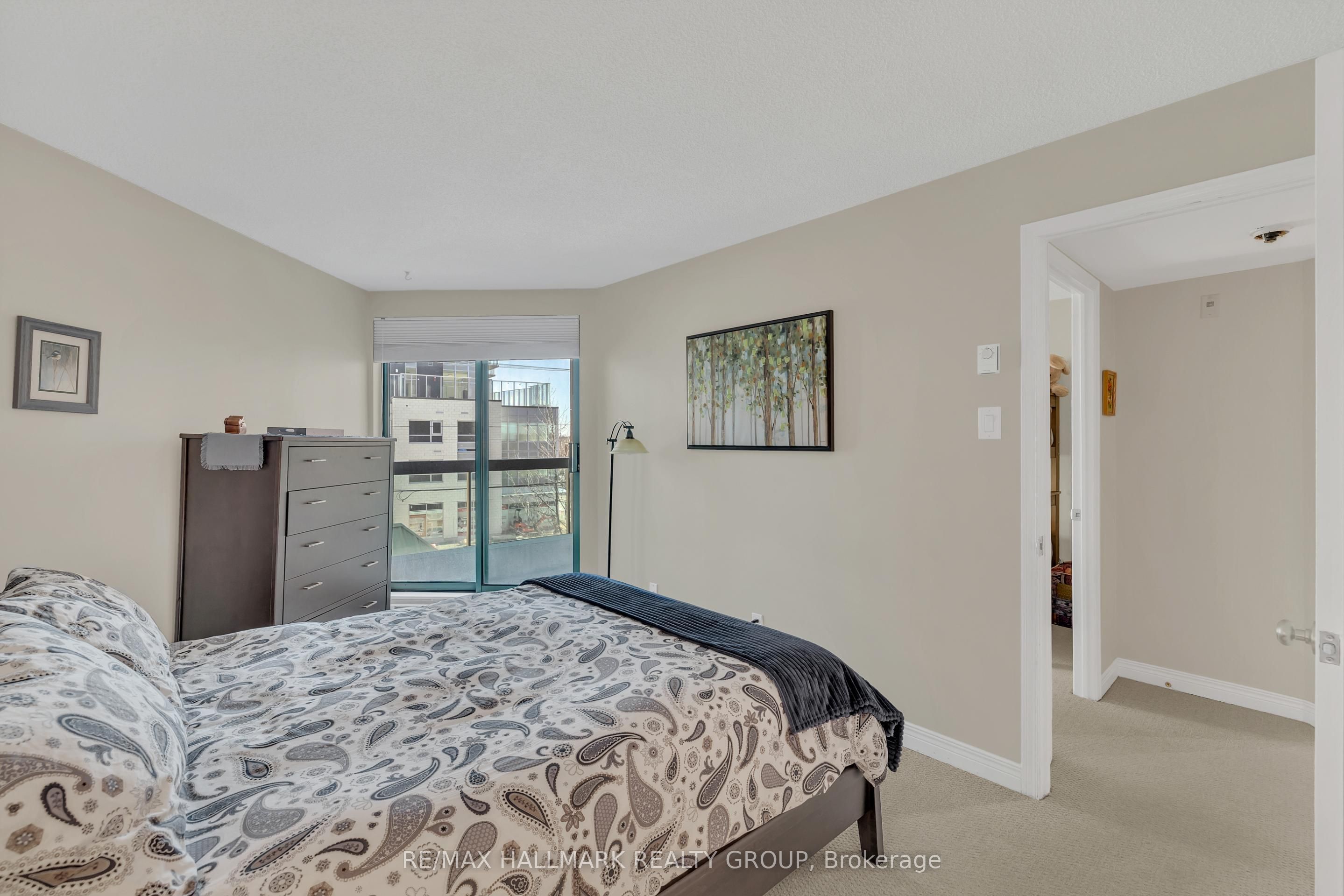 550 Cambridge Street S 307 Property Photo 14