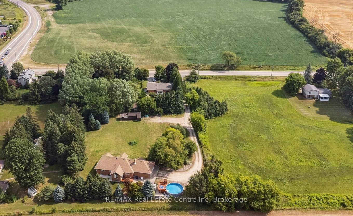 5044 Whitelaw Road Property Photo 3