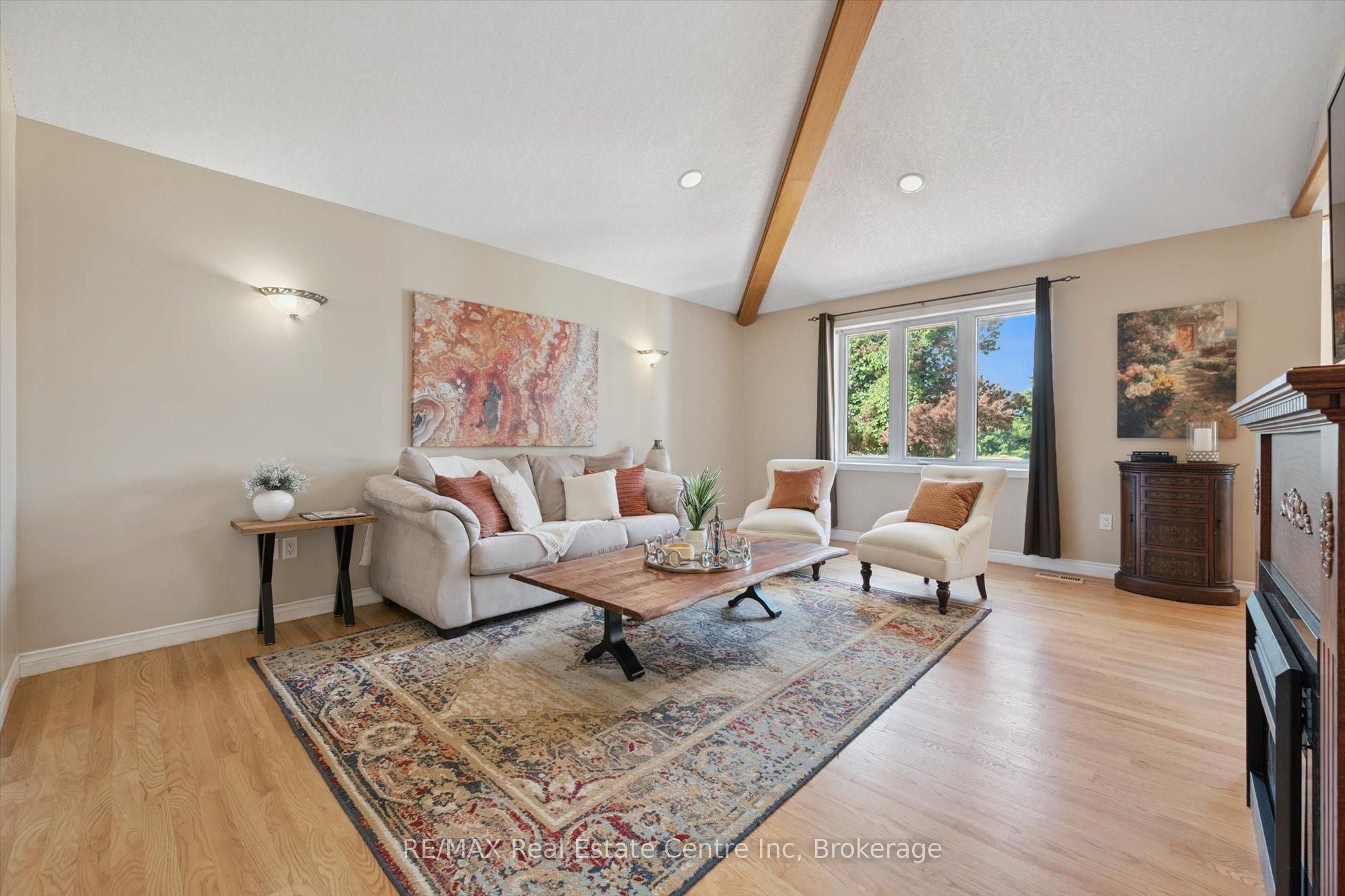 5044 Whitelaw Road Property Photo 7