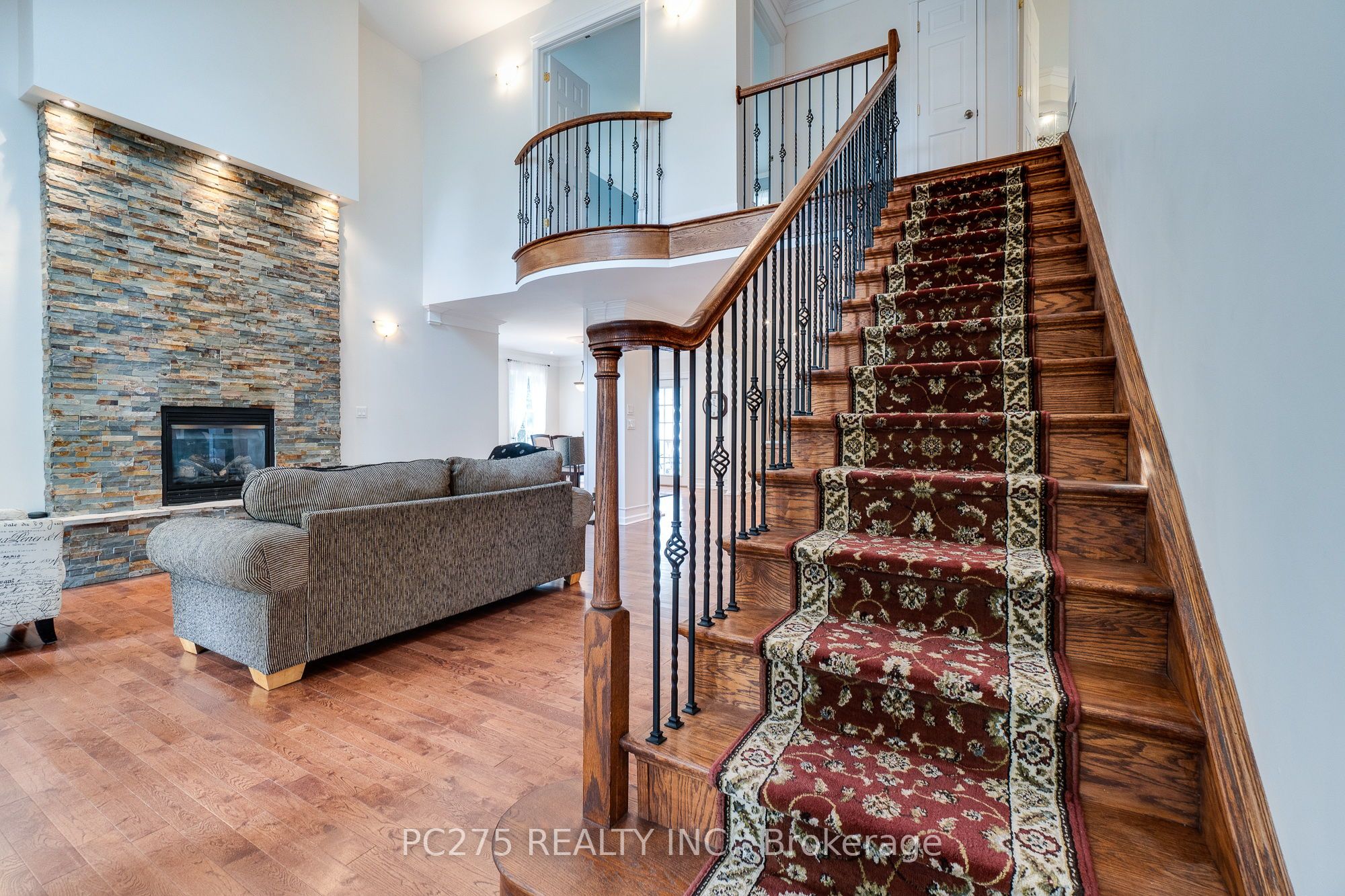 23 Mactavesh Crescent Property Photo 22