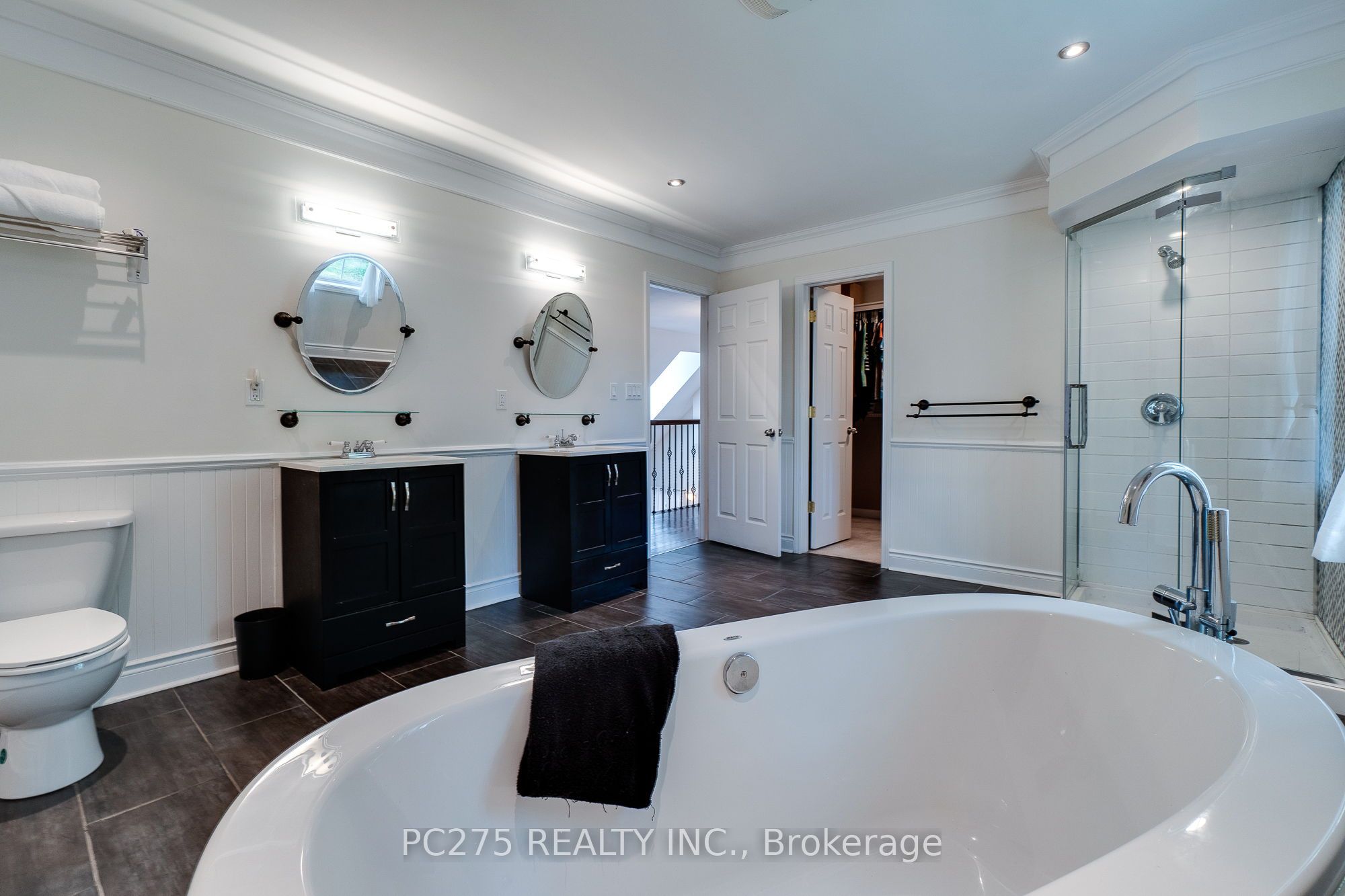 23 Mactavesh Crescent Property Photo 28