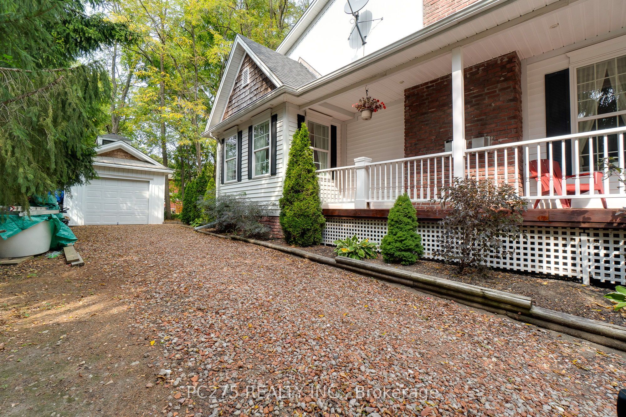 23 Mactavesh Crescent Property Photo 38
