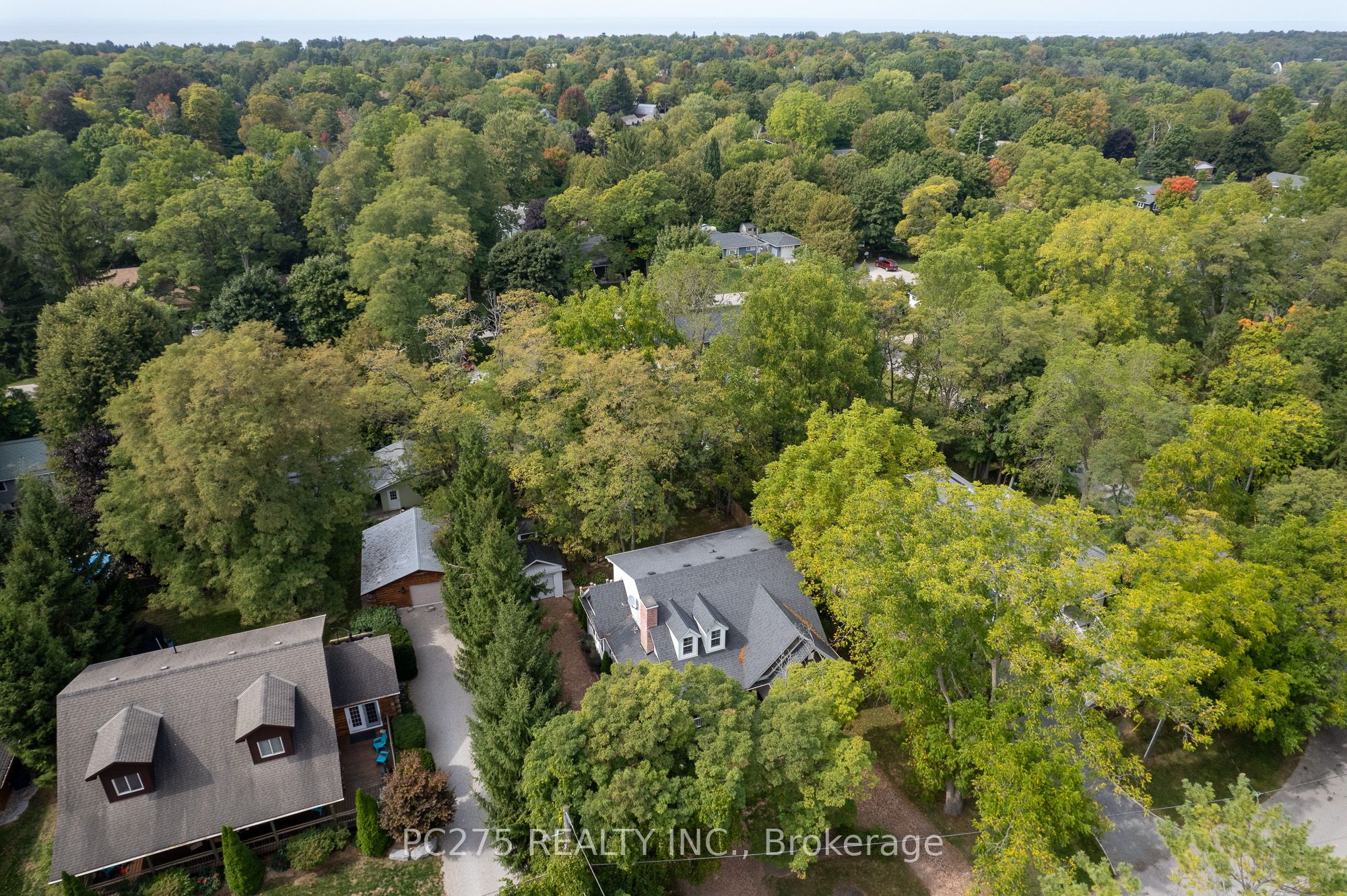 23 Mactavesh Crescent Property Photo 39