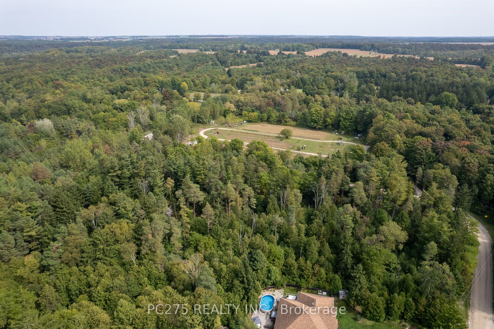 23 Mactavesh Crescent Property Photo 40