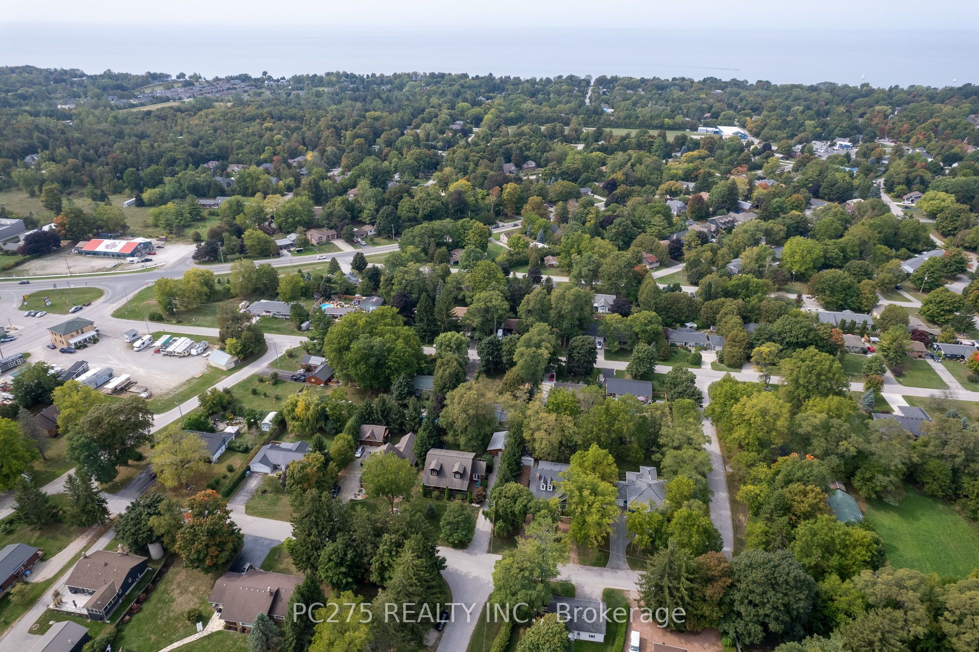 23 Mactavesh Crescent Property Photo 43
