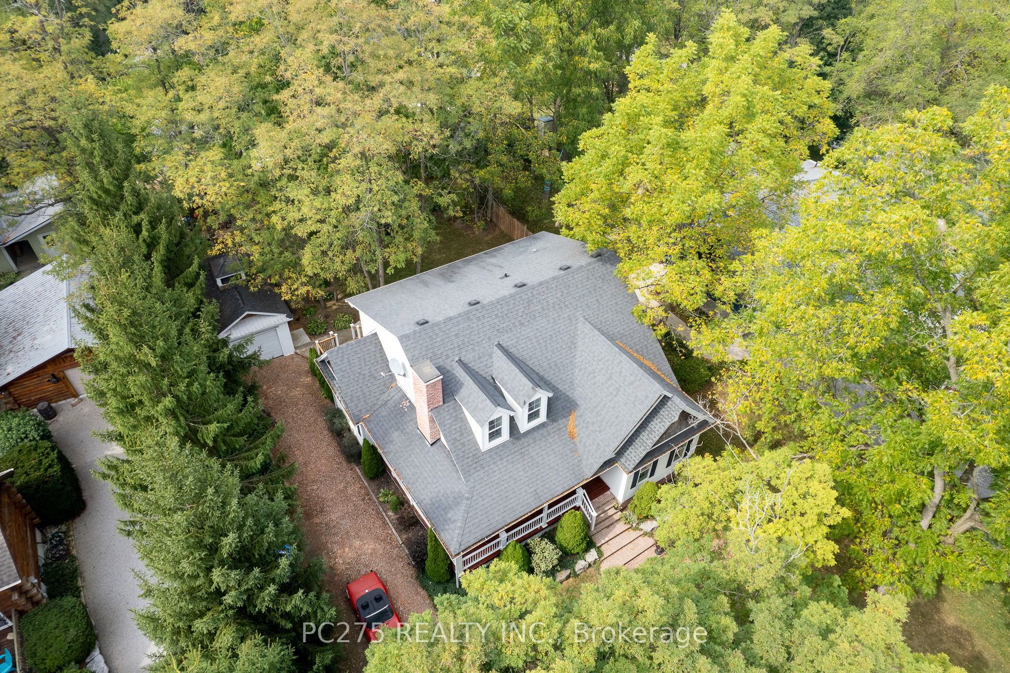 23 Mactavesh Crescent Property Photo 44